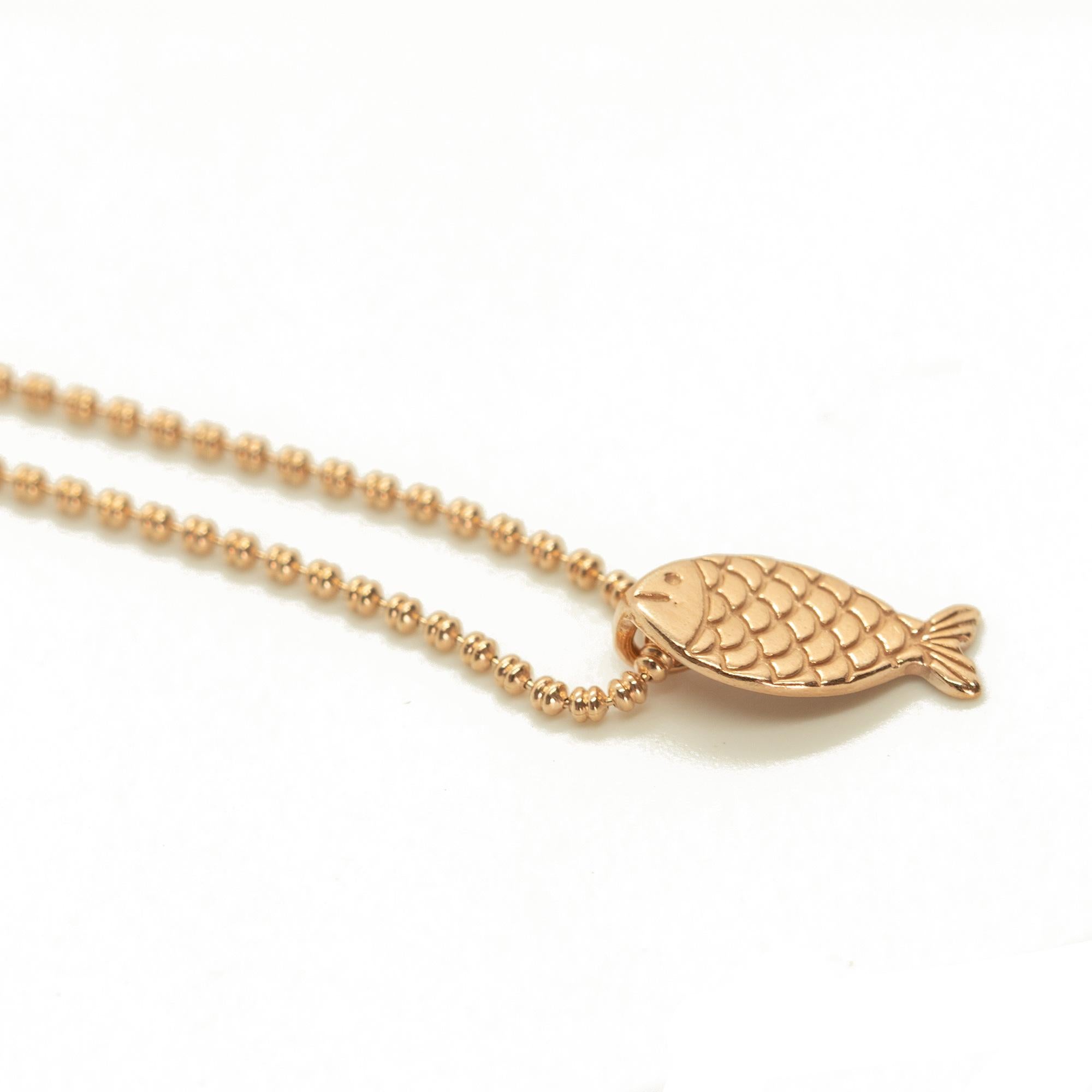 Intini Jewels Pendentif poisson été rose argent Poissons Collier Boho Zodiac Unisexe en vente