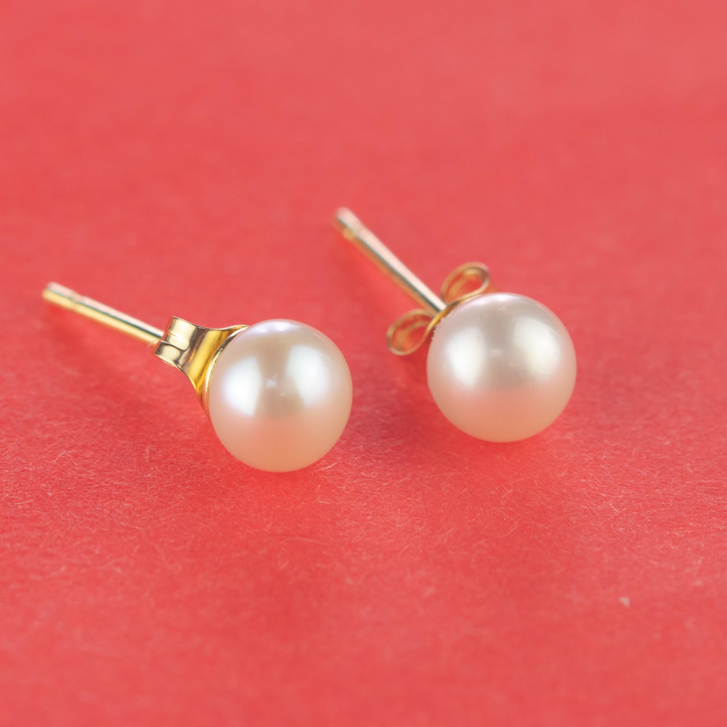 Taglio rotondo Intini Jewels - Orecchini da cocktail con perla d'acqua dolce in oro giallo 14 carati in vendita