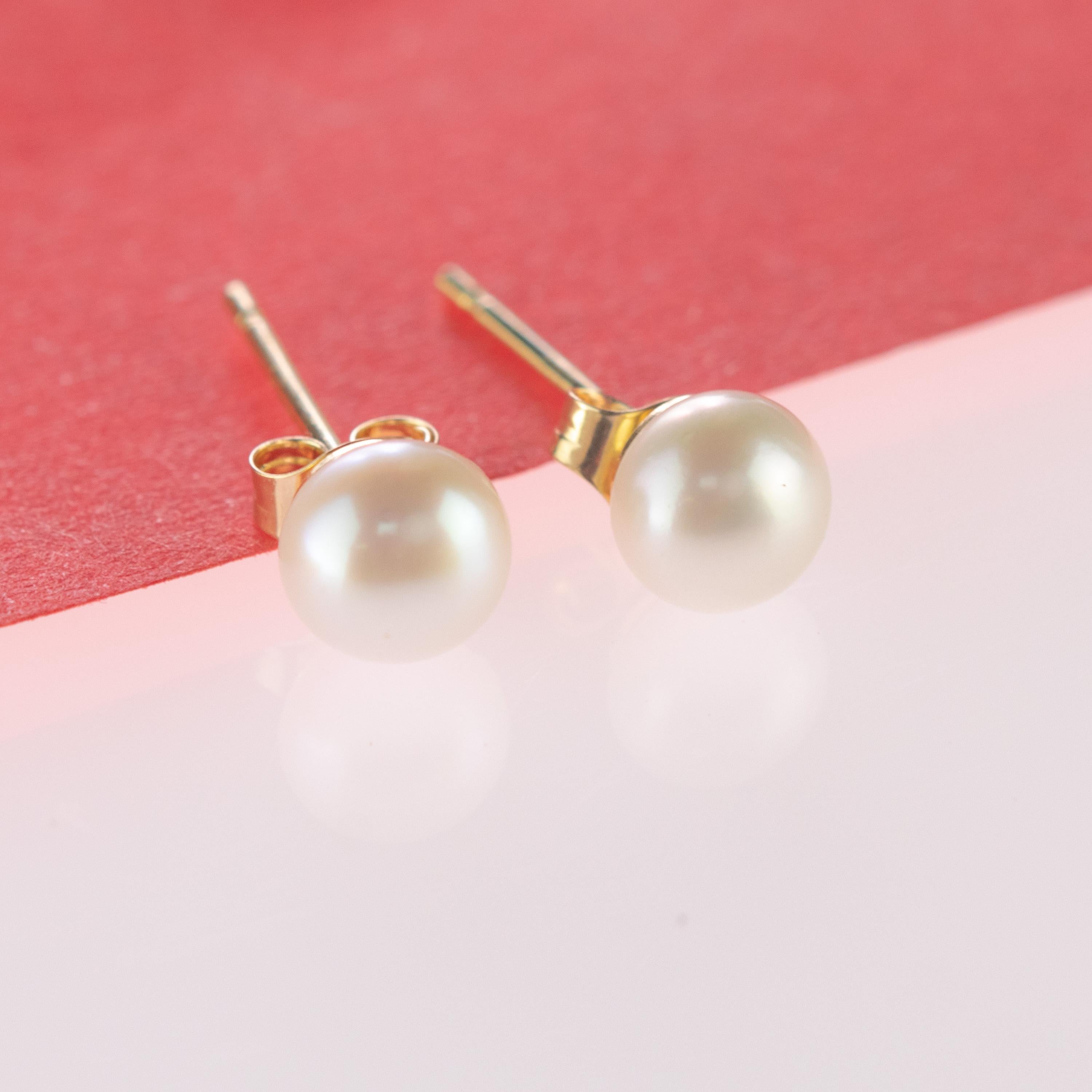 Artisan Clous d'oreilles cocktail en or jaune 18 carats avec perles d'eau douce Intini Jewels en vente