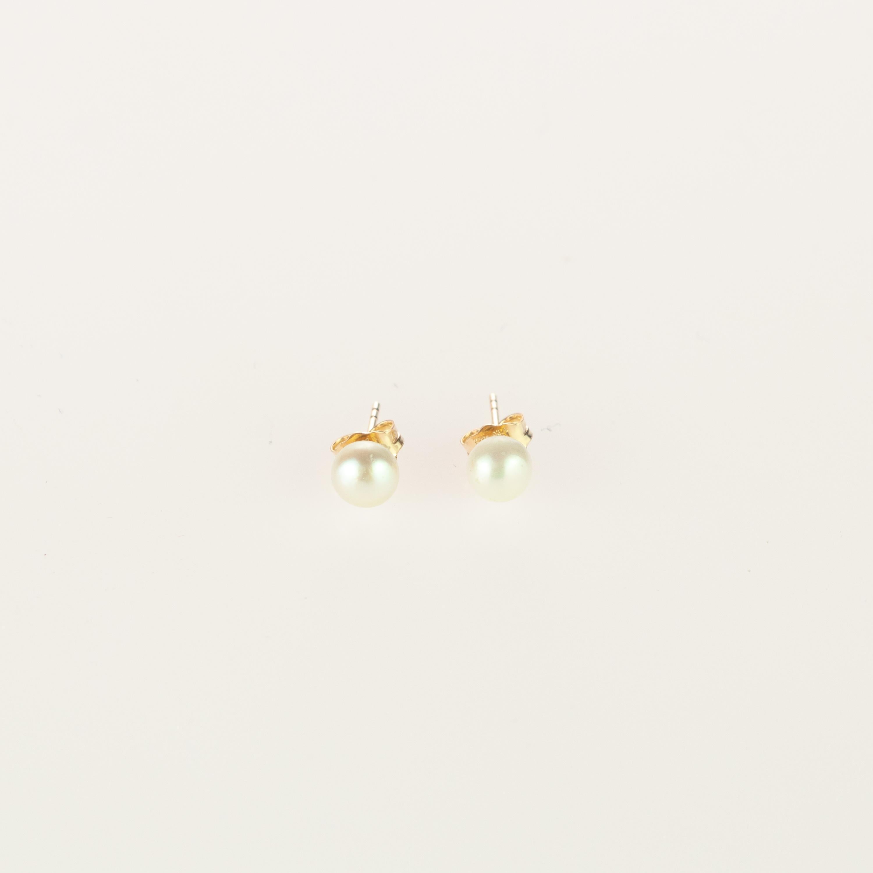 Intini Jewels Clous d'oreilles déco en or 9 carats et perles d'eau douce en vente 1