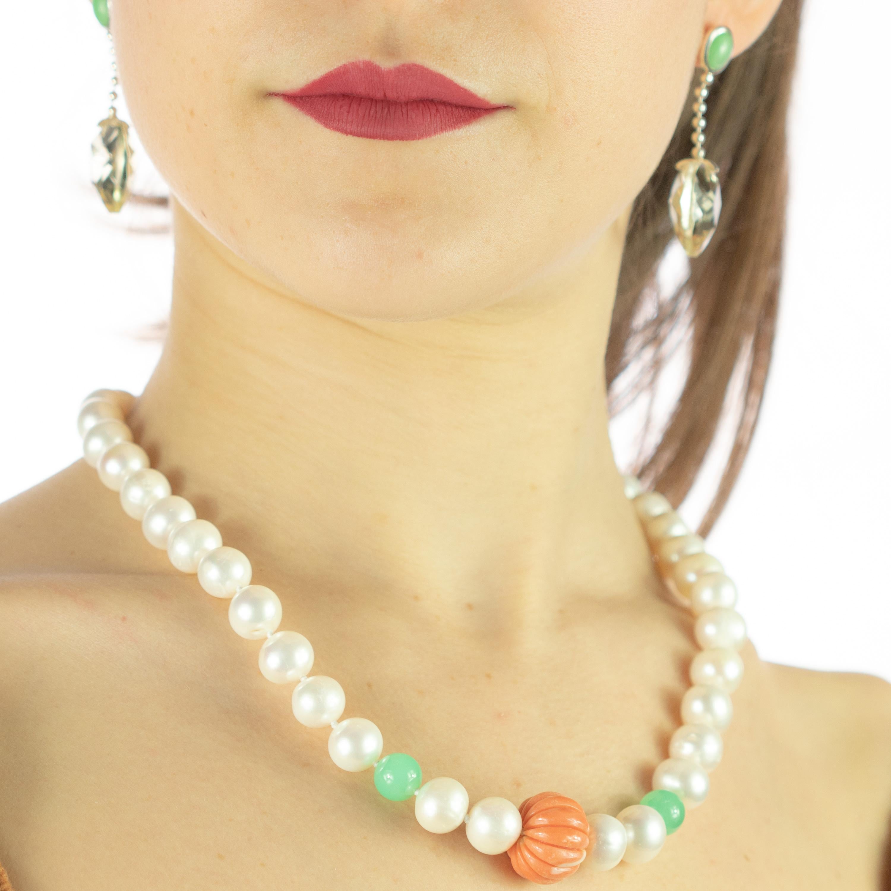 Intini Jewels Freshwater Pearl Coral Chrysoprase Sterling Silver Beaded Necklace In New Condition For Sale In Milano, IT