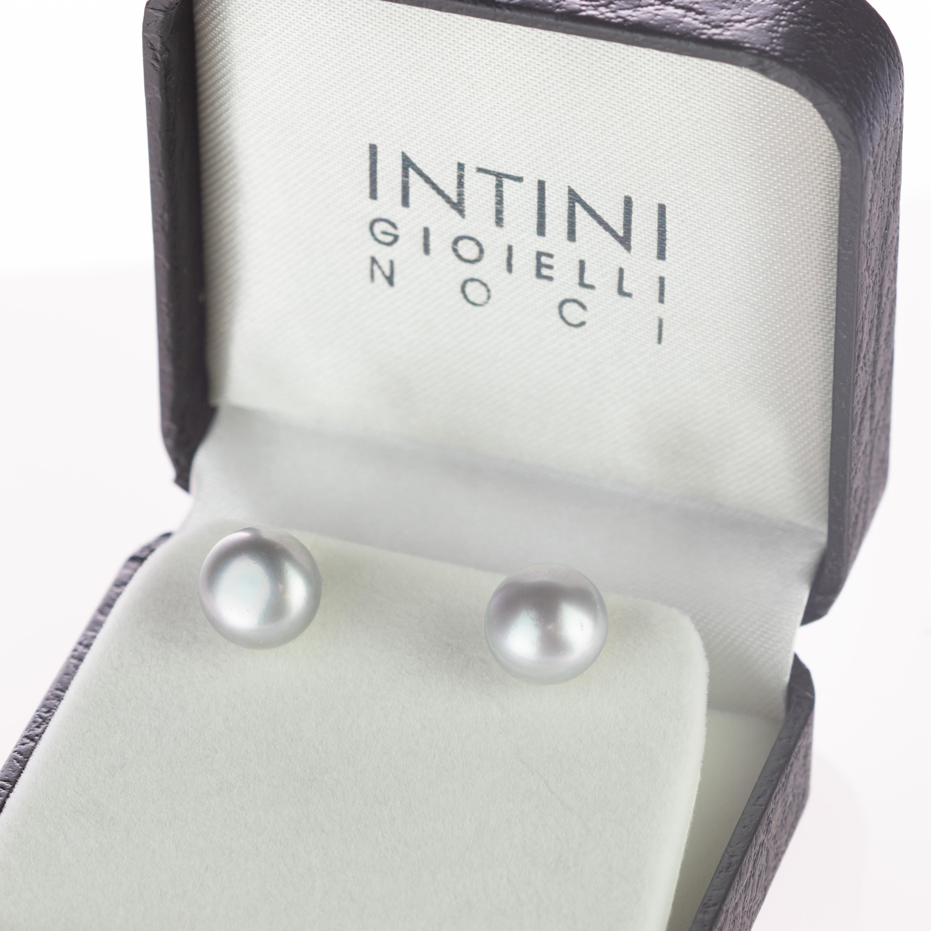 Intini Jewels Clous d'oreilles cocktail plaqués or avec perles d'eau douce en vente 2