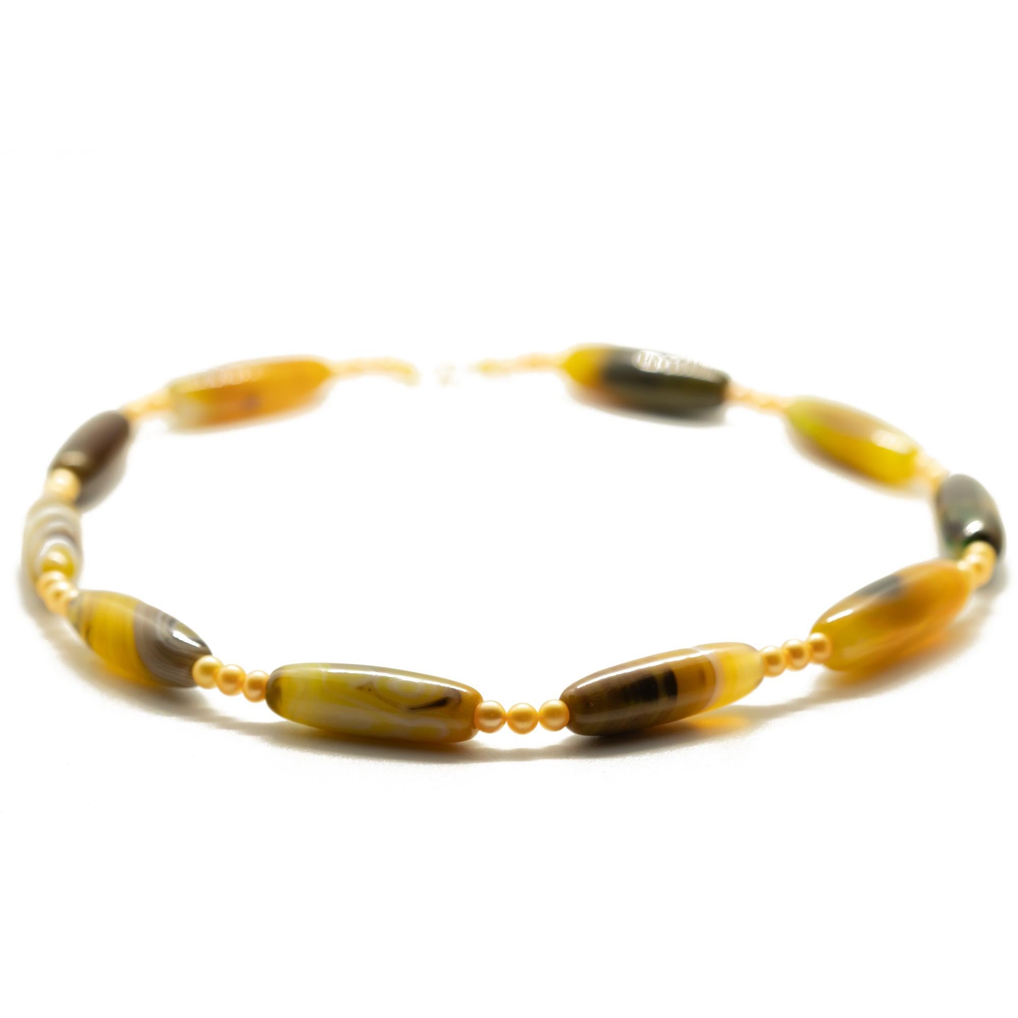 Intini Jewels Collier unisexe bohème chic en or jaune 18 carats avec perles d'eau douce et agate Neuf - En vente à Milano, IT