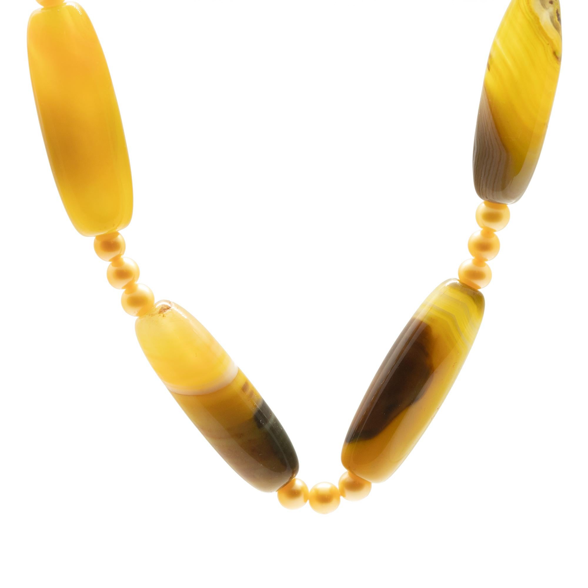 Intini Jewels Collier unisexe bohème chic en or jaune 18 carats avec perles d'eau douce et agate en vente 2