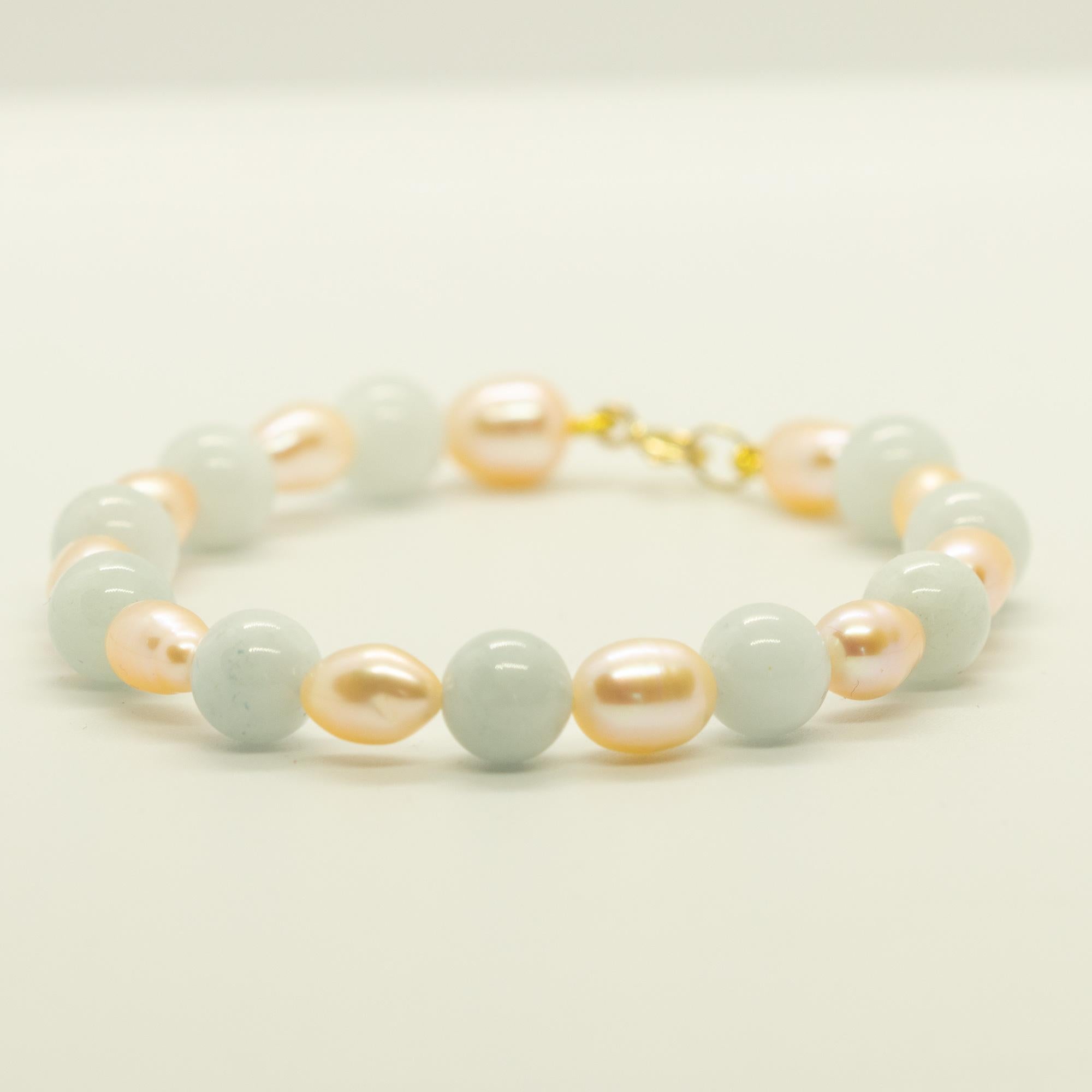 Intini Jewels Freshwater Pearls Natural Aquamarine Boho Chic Deco Gold Bracelet For Sale 1