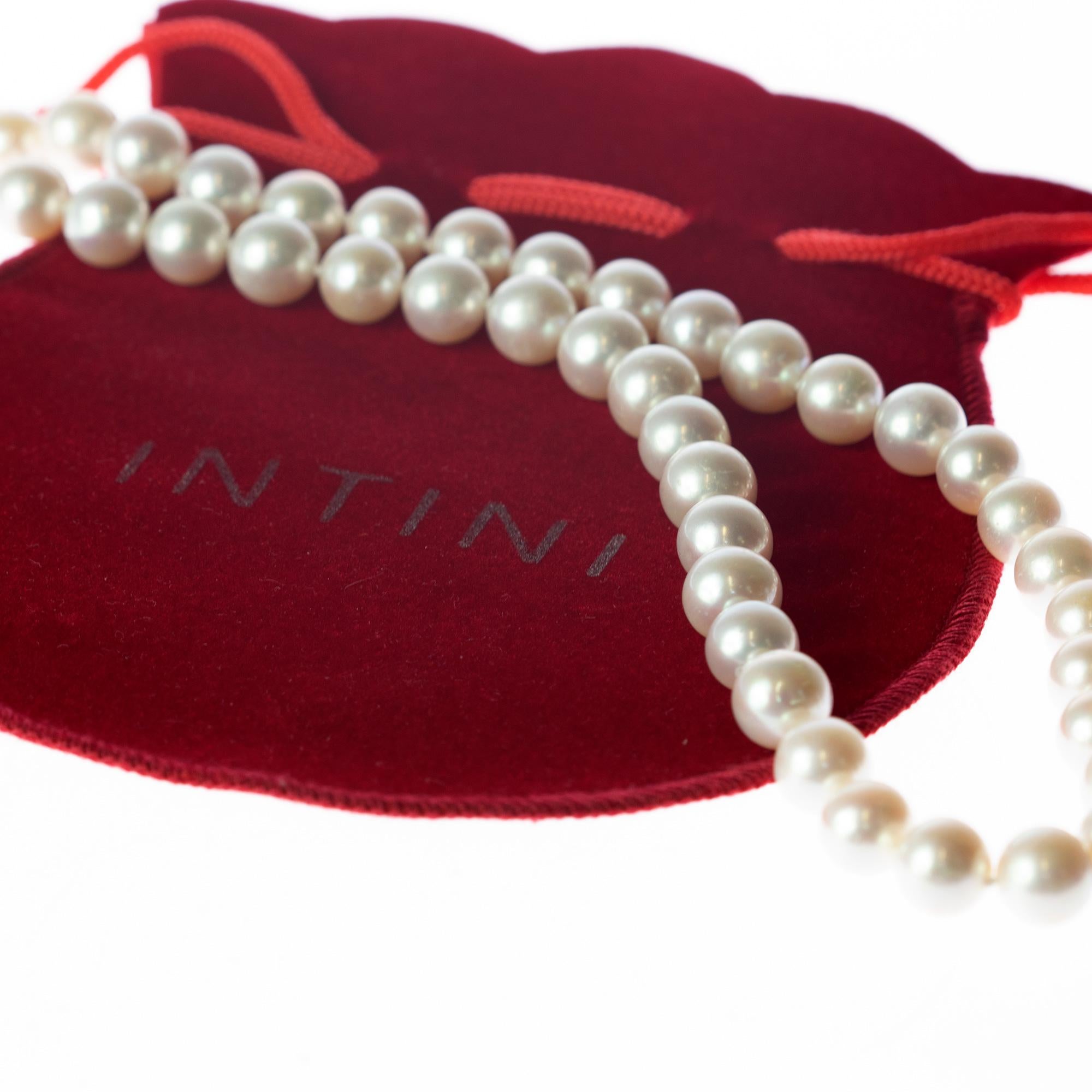 Intini Jewels Collar AAA de perlas redondas de agua dulce y cuentas de oro amarillo de 18 quilates Romano clásico en venta