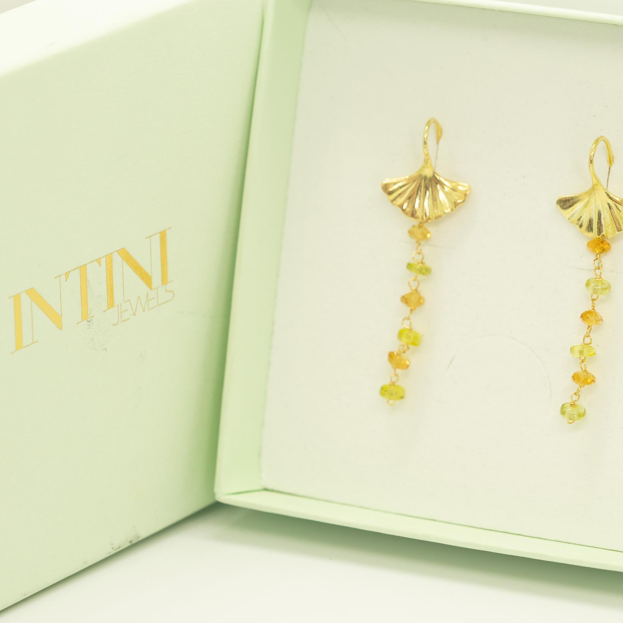 Romantico Intini Jewels Orecchini estivi a conchiglia d'argento con citrino e peridoto in vendita