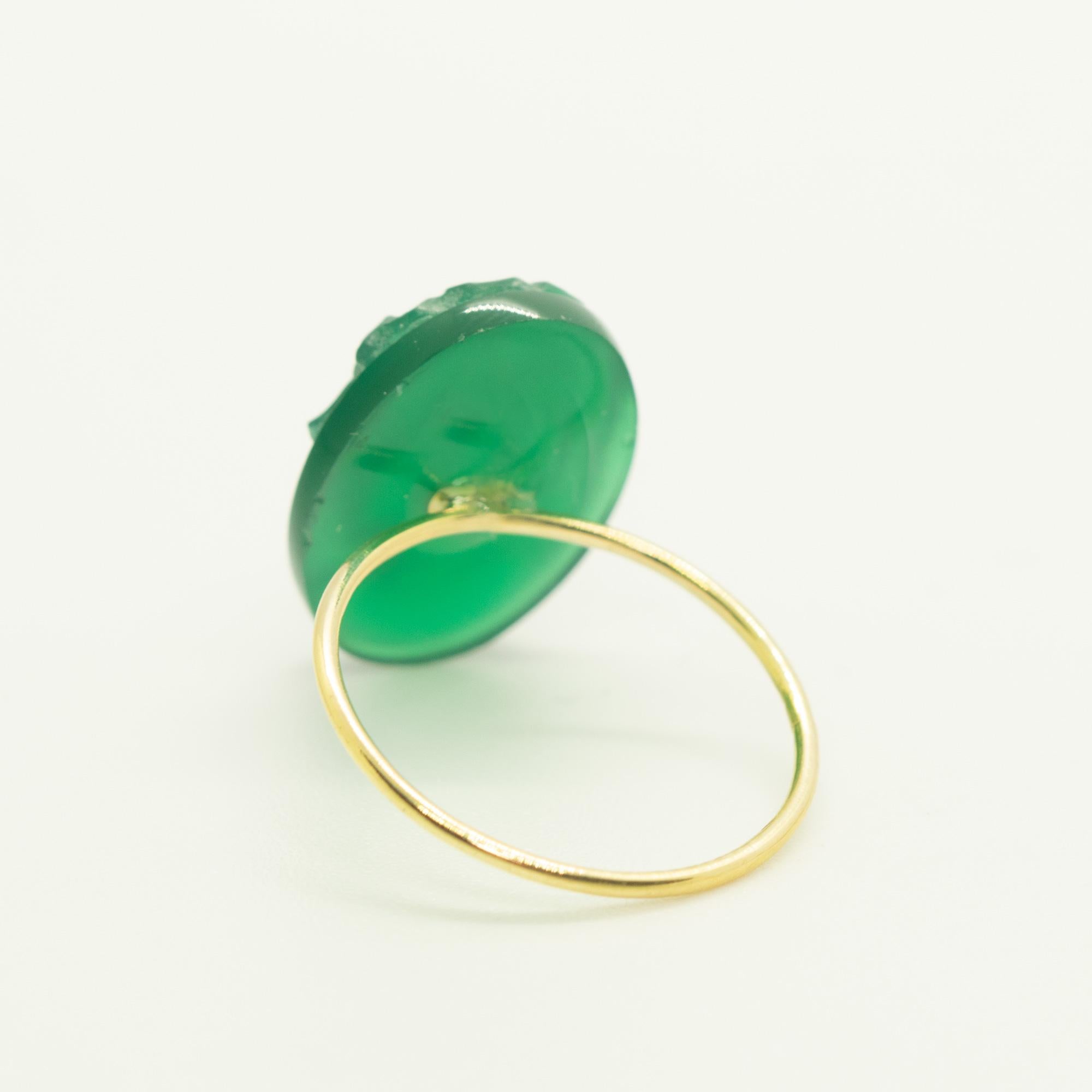 Oval Cut Intini Jewels Green Agate Cammeo 18 Karat Gold Oval Handmade Chic Cocktail Ring For Sale