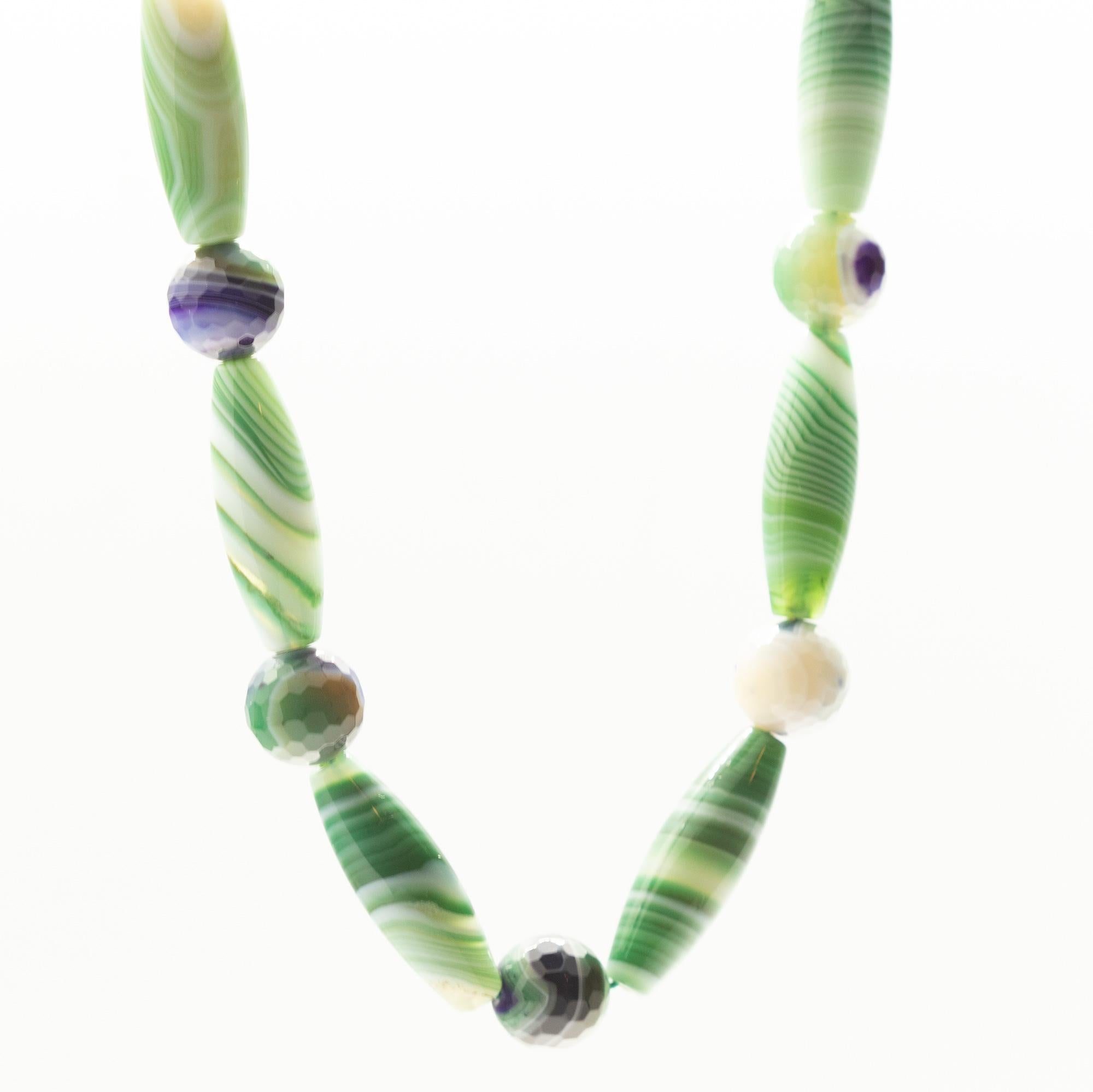 Art Nouveau Intini Jewels Green Agate Purple Tubes 18k Yellow Gold Boho Chic Unisex Necklace For Sale