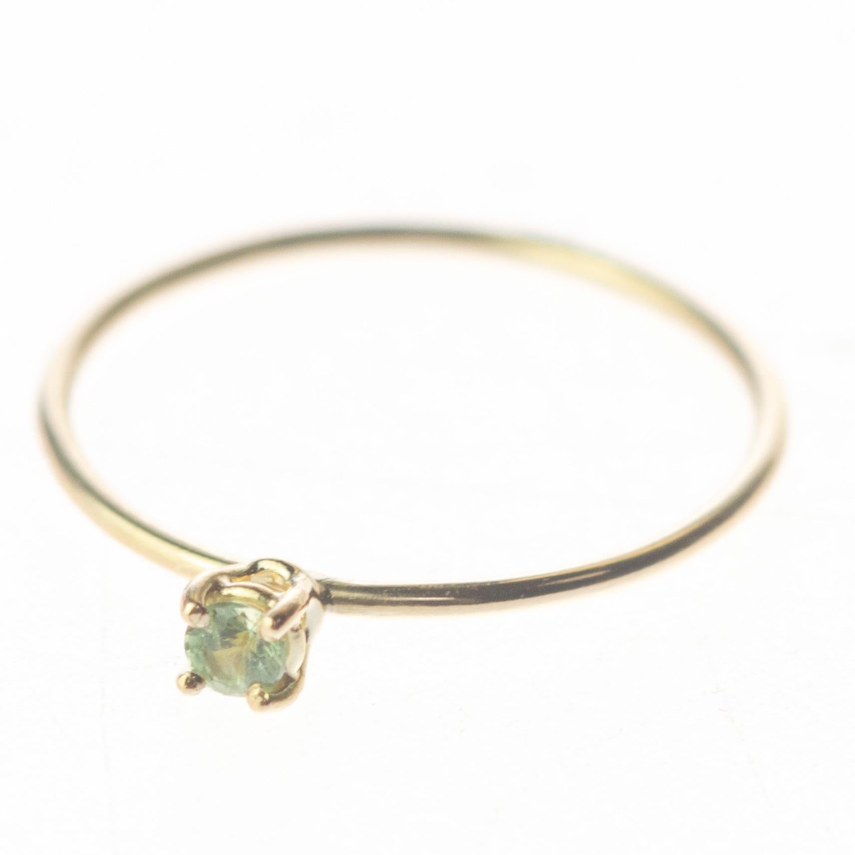 Brilliant Cut Intini Jewels Green Sapphire 14 Karat Gold Handmade Modern Chic Boho Ring For Sale