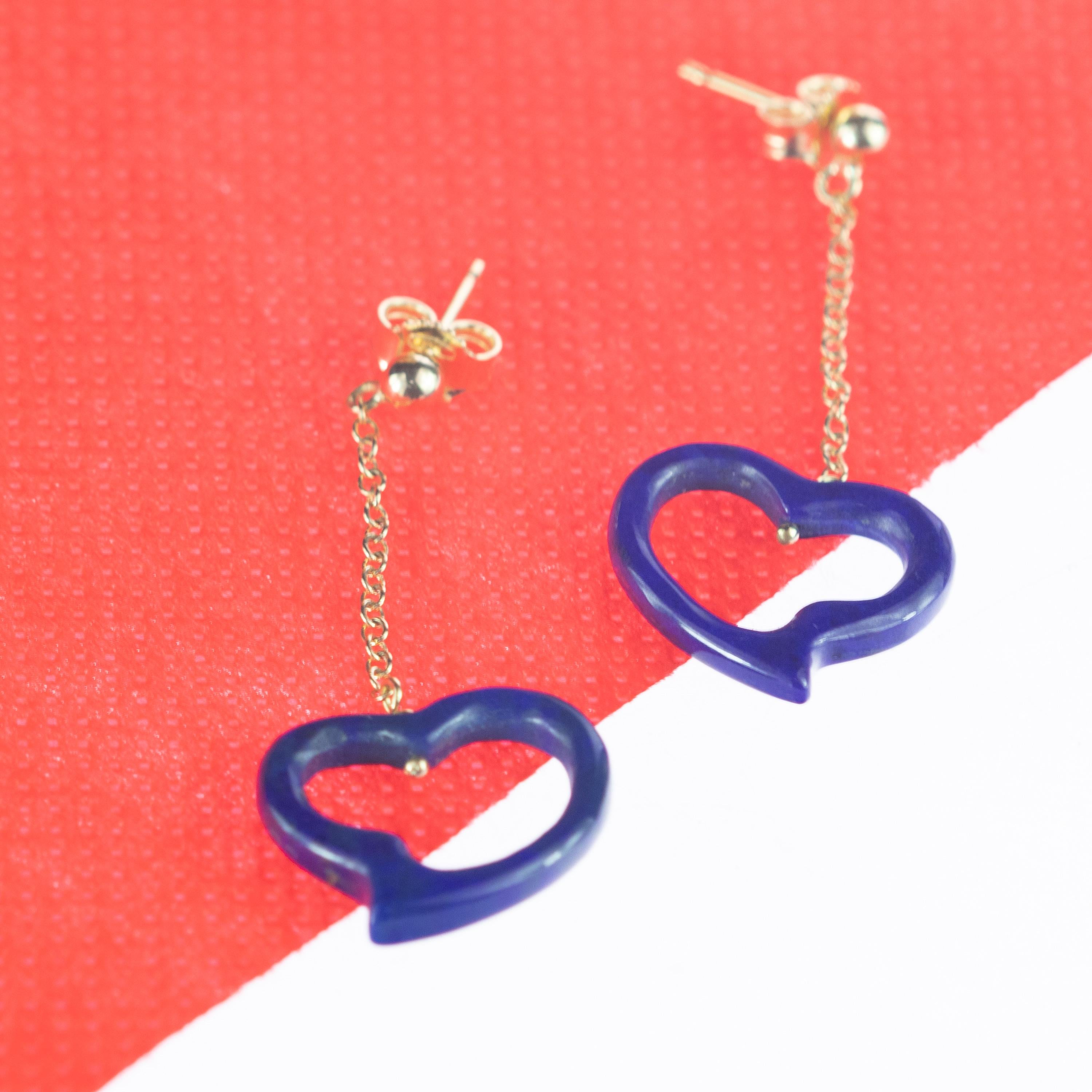 Intini Jewels Boucles d'oreilles pendantes en forme de cœur en or jaune et lapis-lazuli, jour de Saint-Valentin en vente 4