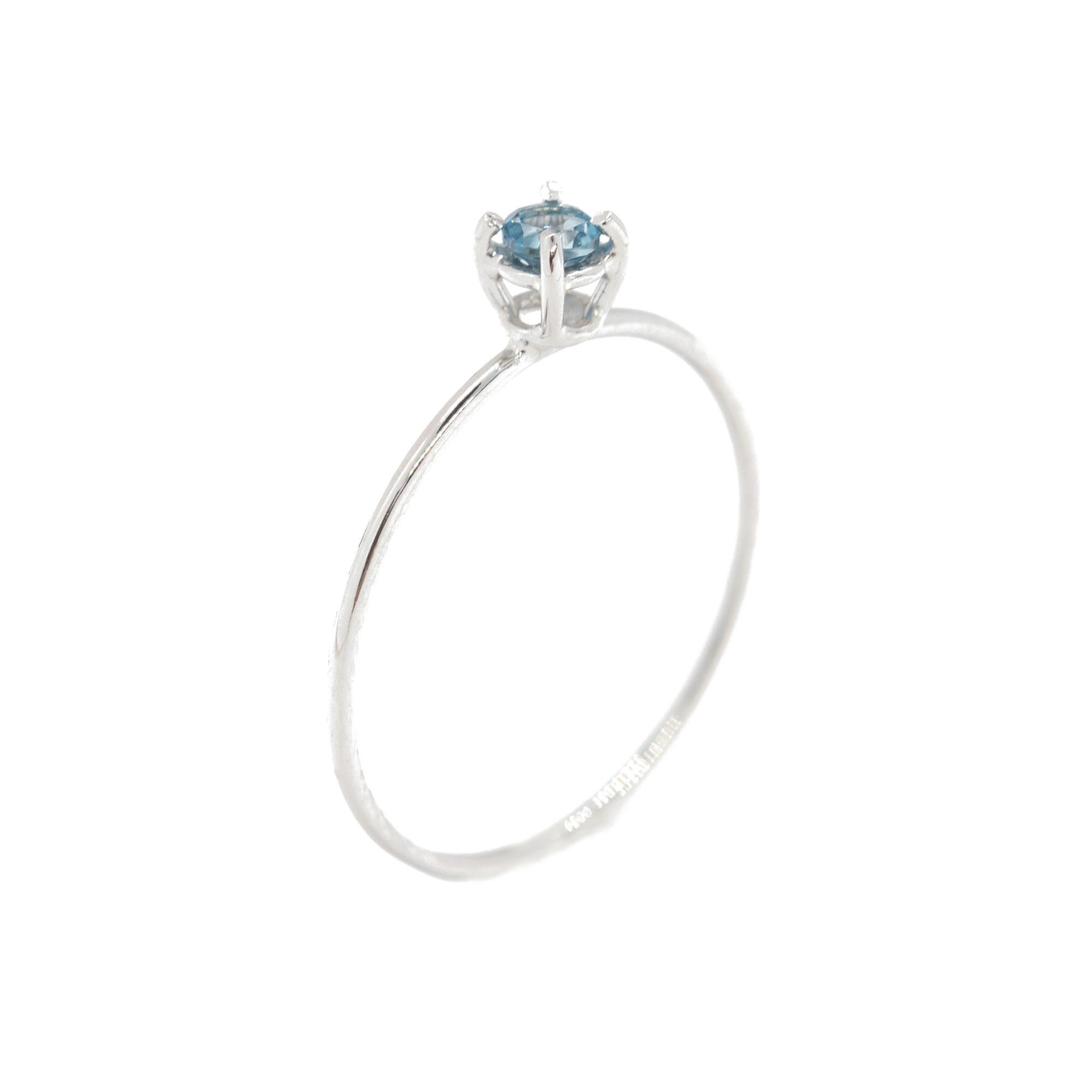 Intini Jewels Londres Topacio Oro Blanco 18 Kilates Cocktail Chic Anillo Oval Deco Midi Artesano en venta