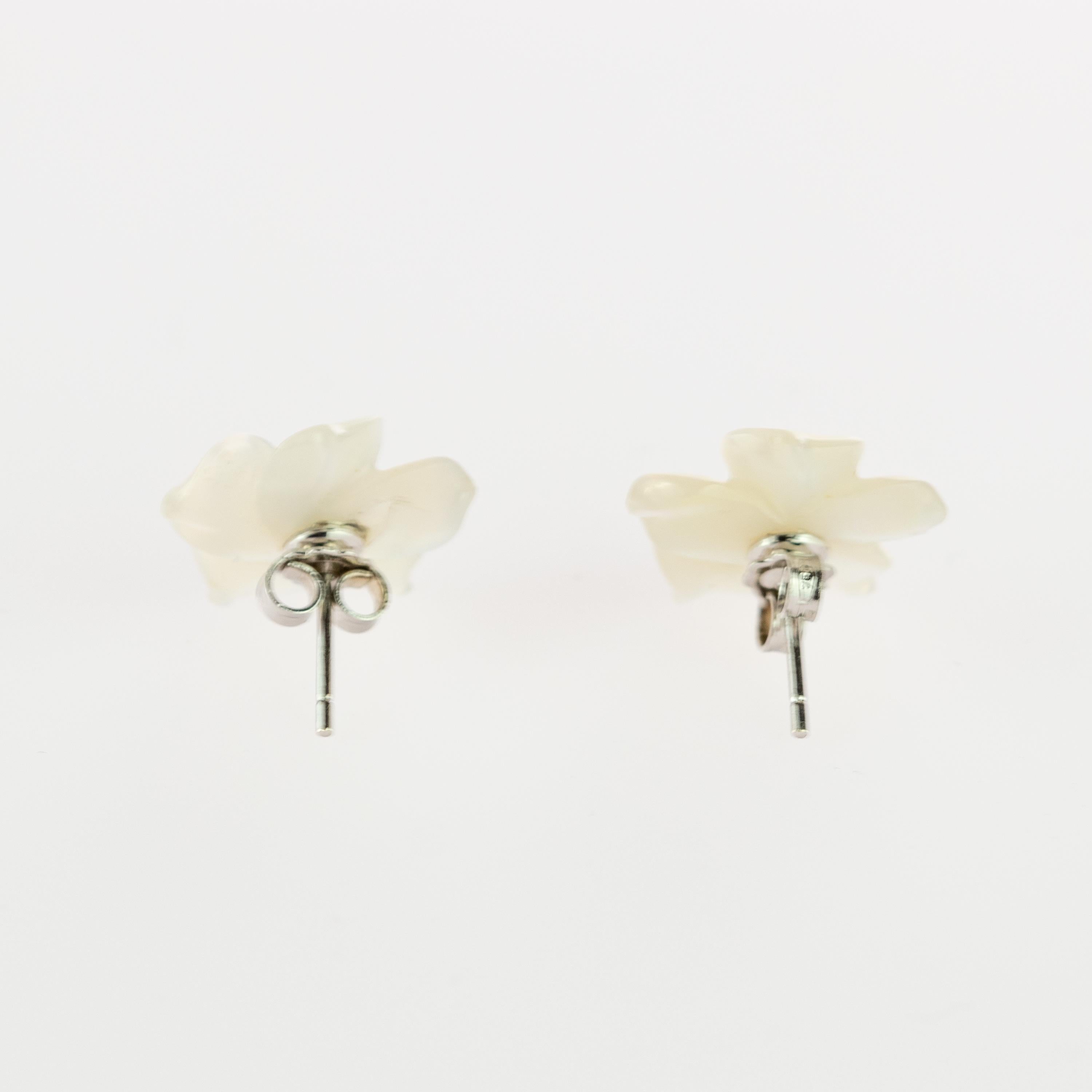  Intini Jewels Boucles d'oreilles de fille en nacre sculptée et fleur en argent massif Pour femmes 