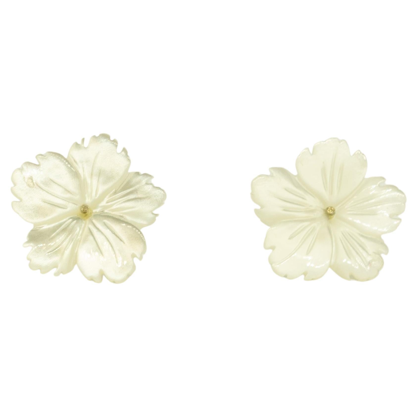 Intini Jewels Mother of Pearl Carved White Flower Sterling Silver Stud Earrings For Sale