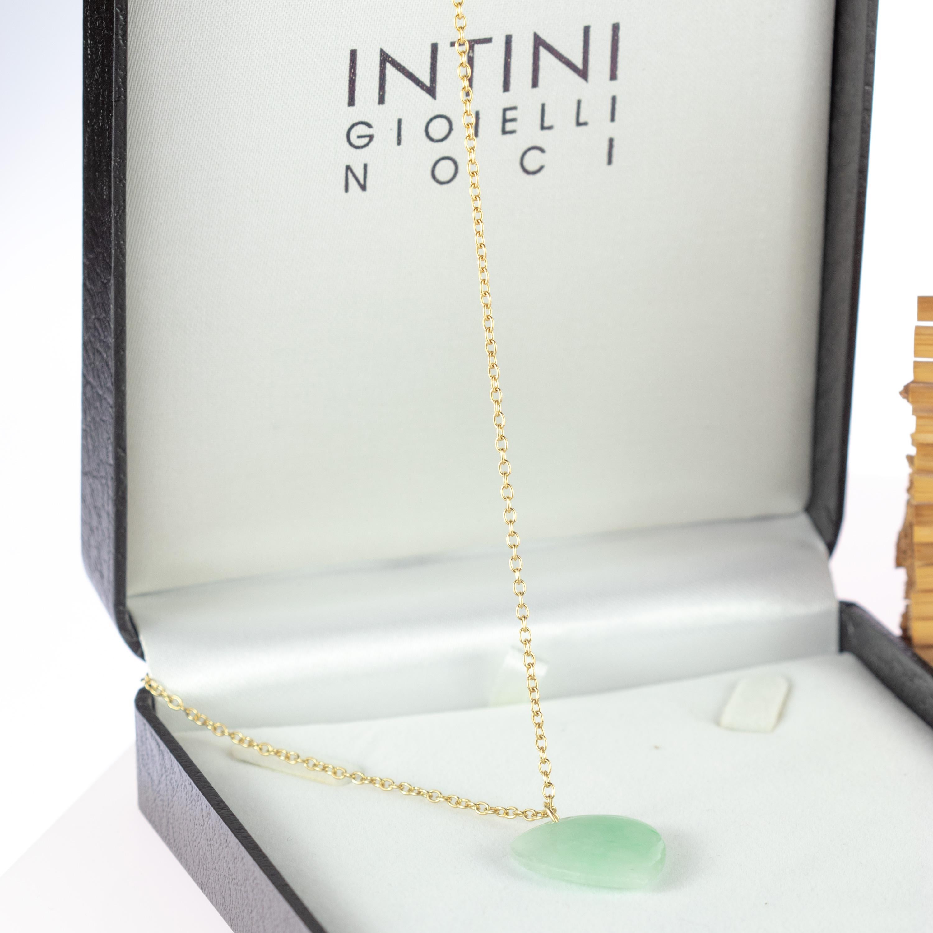 Intini Jewels Natural Jade Green Heart 18 Karat Gold Pendant Chain Necklace In New Condition For Sale In Milano, IT