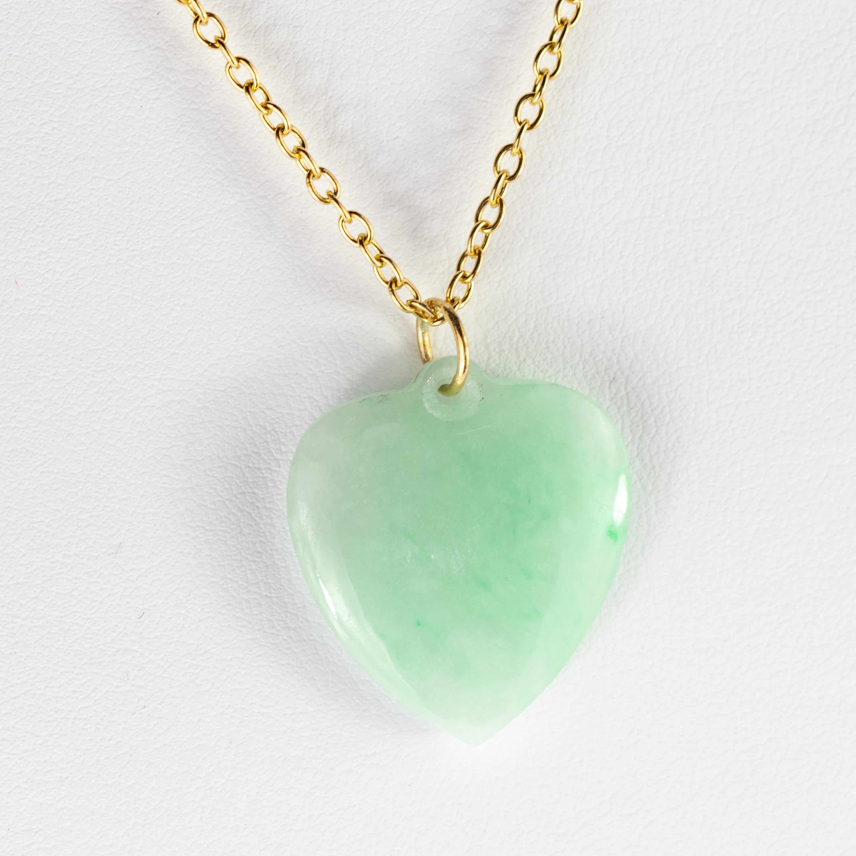 green heart pendant necklace