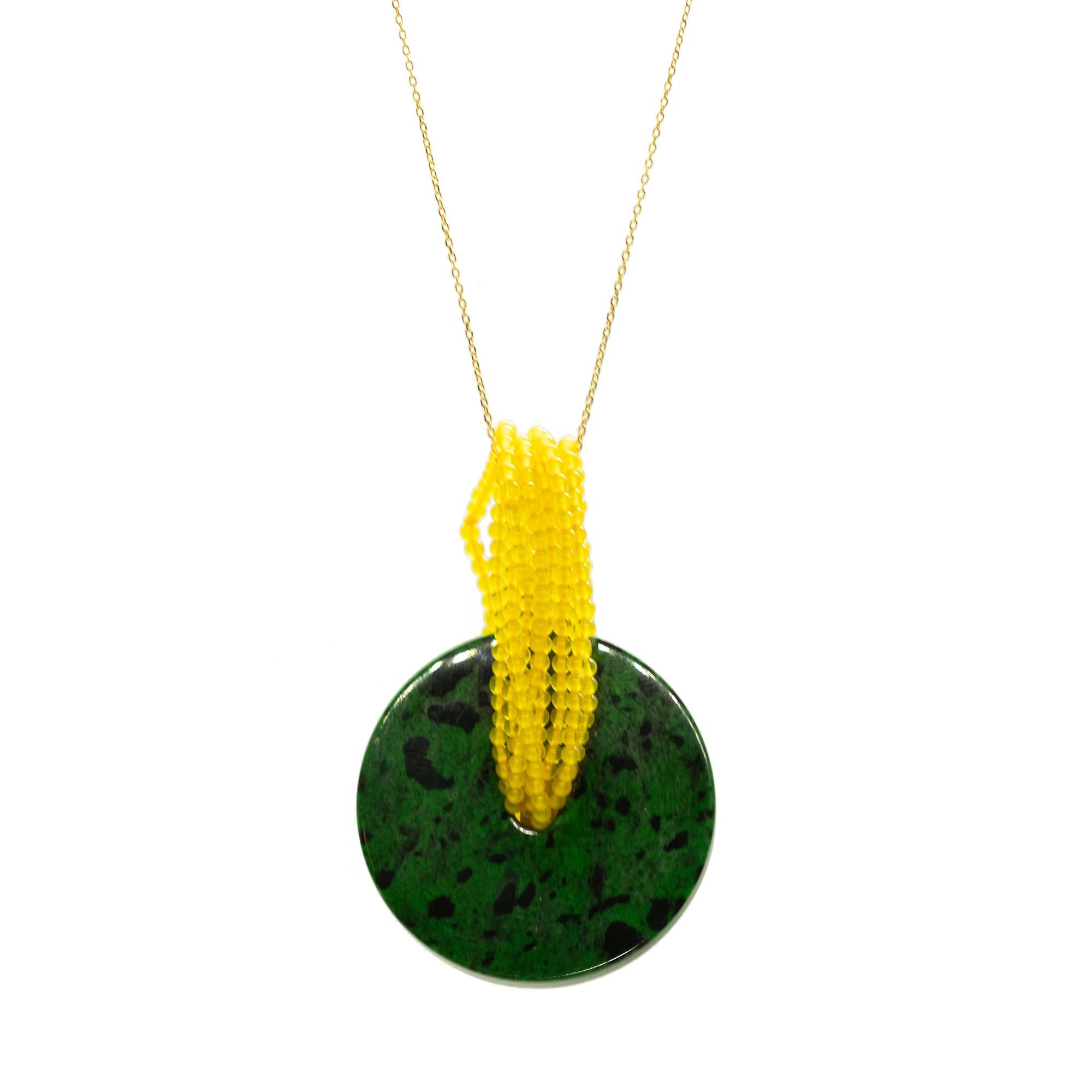 One of a kind pendant necklace. A unique design where contemporary jewellery meets the highest quality precious stones.

Exclusive jewellery, suitable for an extroverted and bold look.

• 18 karat yellow gold (750 stamp)
• Omphacite Jadeite Jade