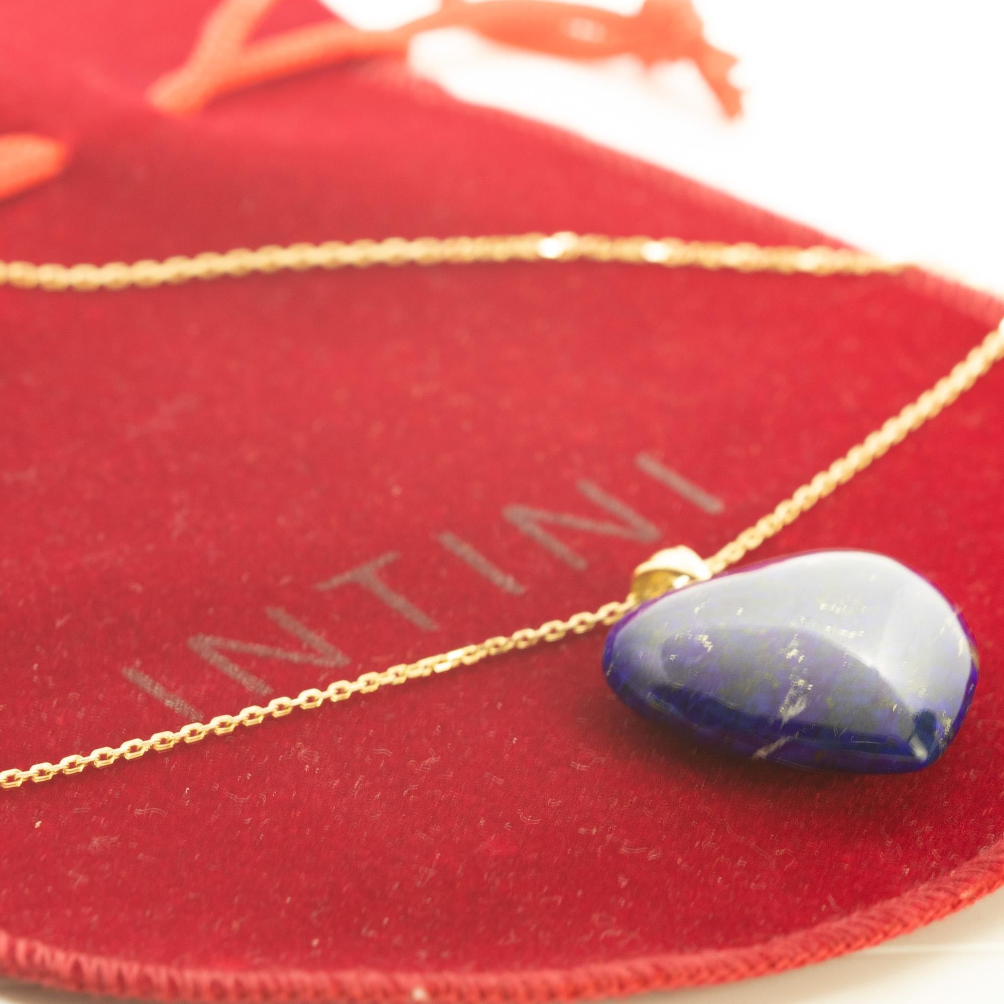 Intini Jewels Collier chaîne cœur en or jaune 19 carats et lapis-lazuli naturel en vente 1