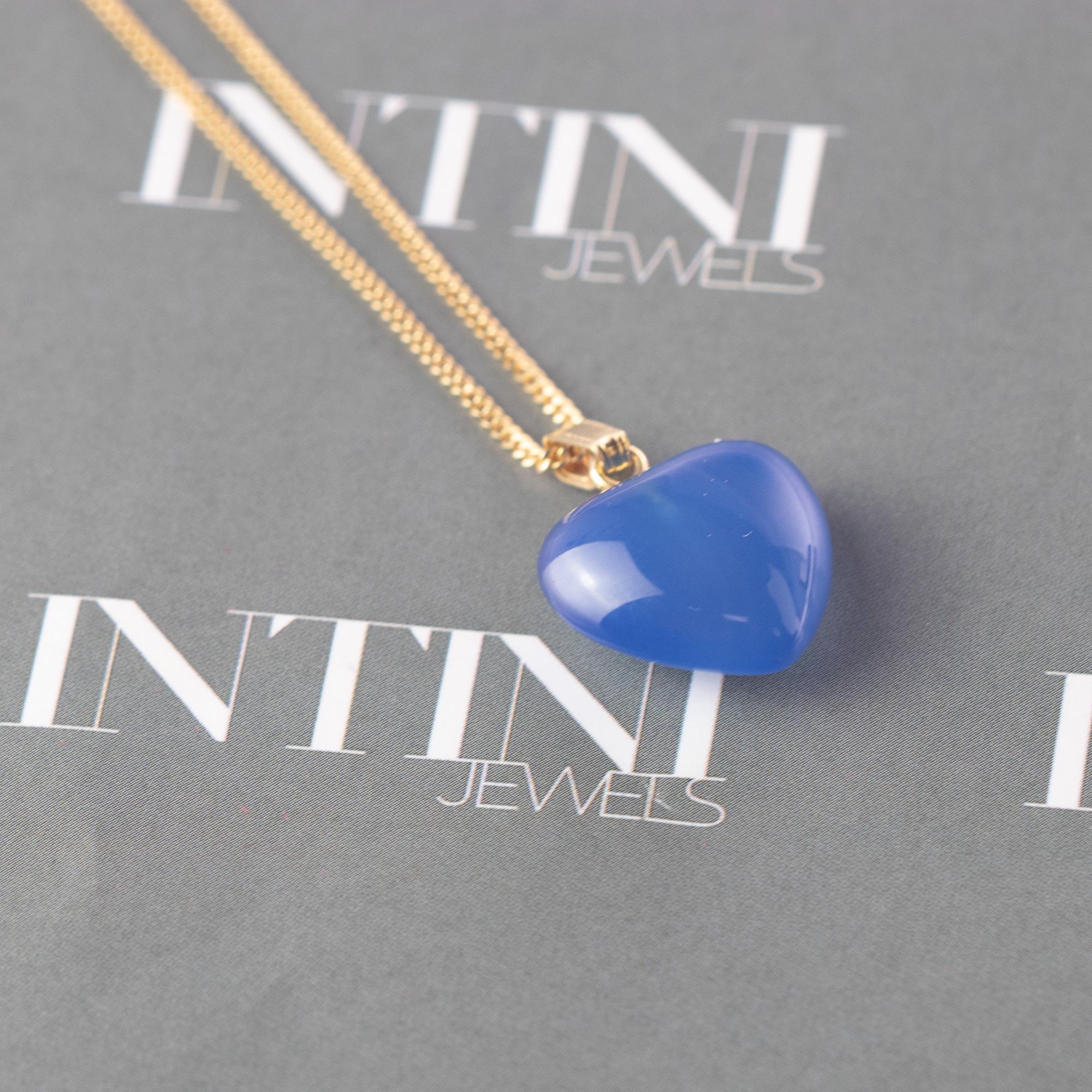 Romantic Intini Jewels Natural Quartz Heart Pendant 9 Karat Gold Chain Love Necklace For Sale