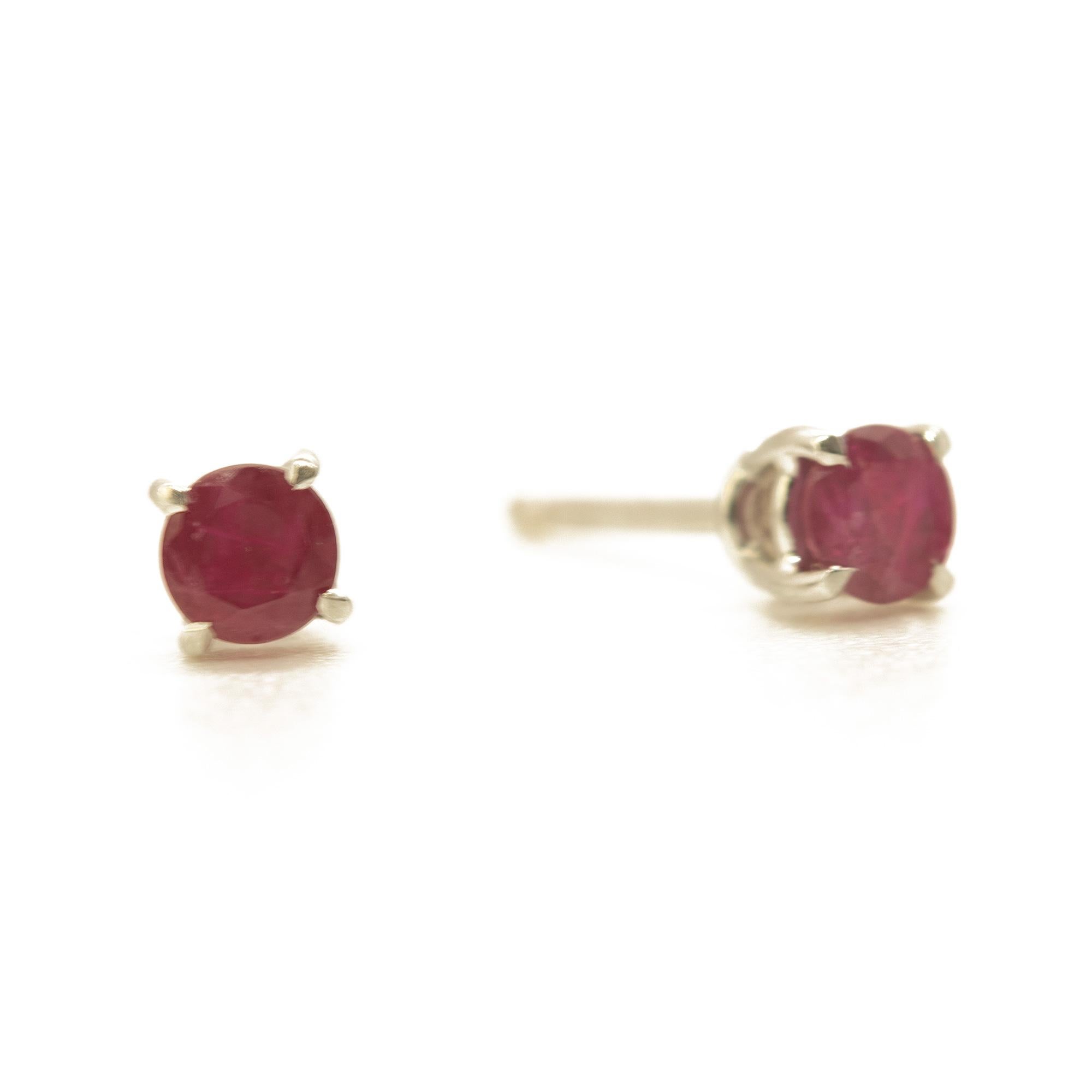 Intini Jewels - Orecchini da cocktail con borchia in oro bianco 18 carati con rubino naturale In condizioni Nuovo in vendita a Milano, IT
