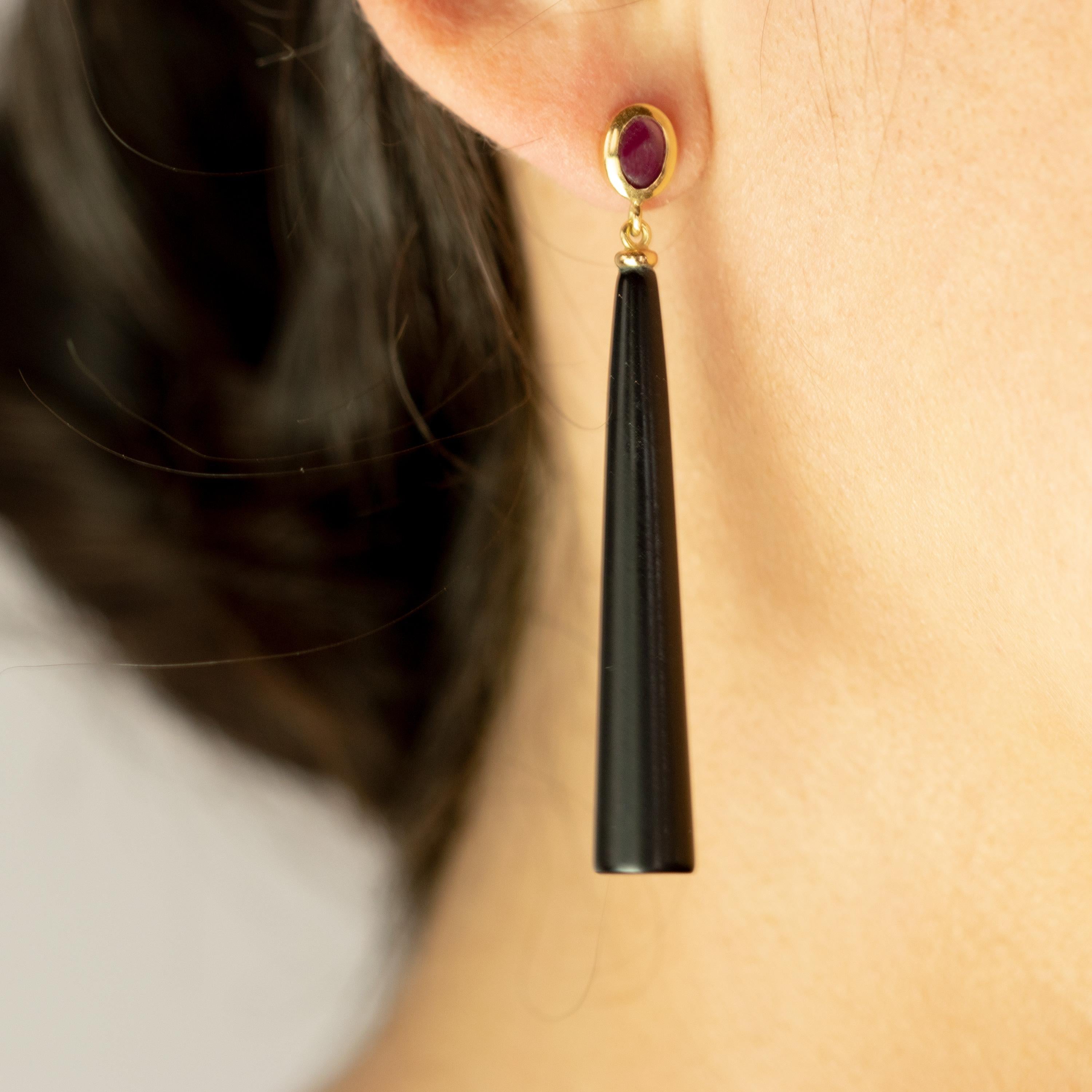 Intini Jewels Boucles d'oreilles cocktail chics en goutte en or 18 carats avec agate noire et rubis naturel en vente 7