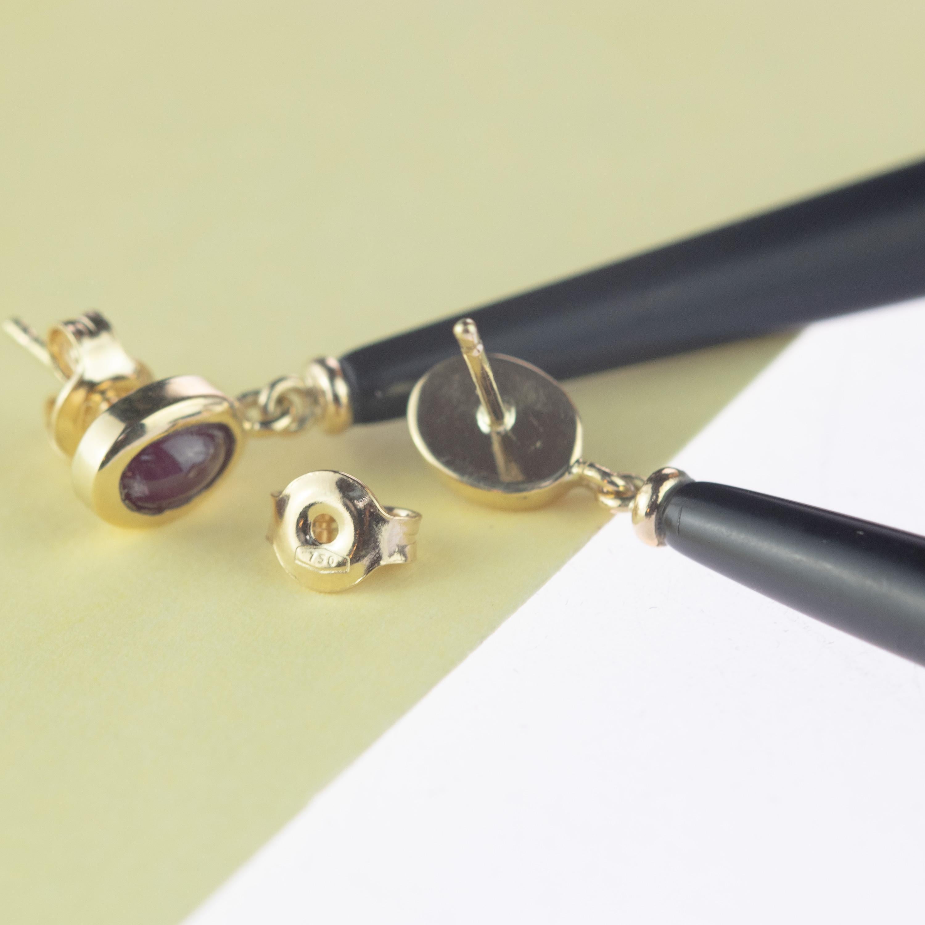 Intini Jewels Boucles d'oreilles cocktail chics en goutte en or 18 carats avec agate noire et rubis naturel en vente 2