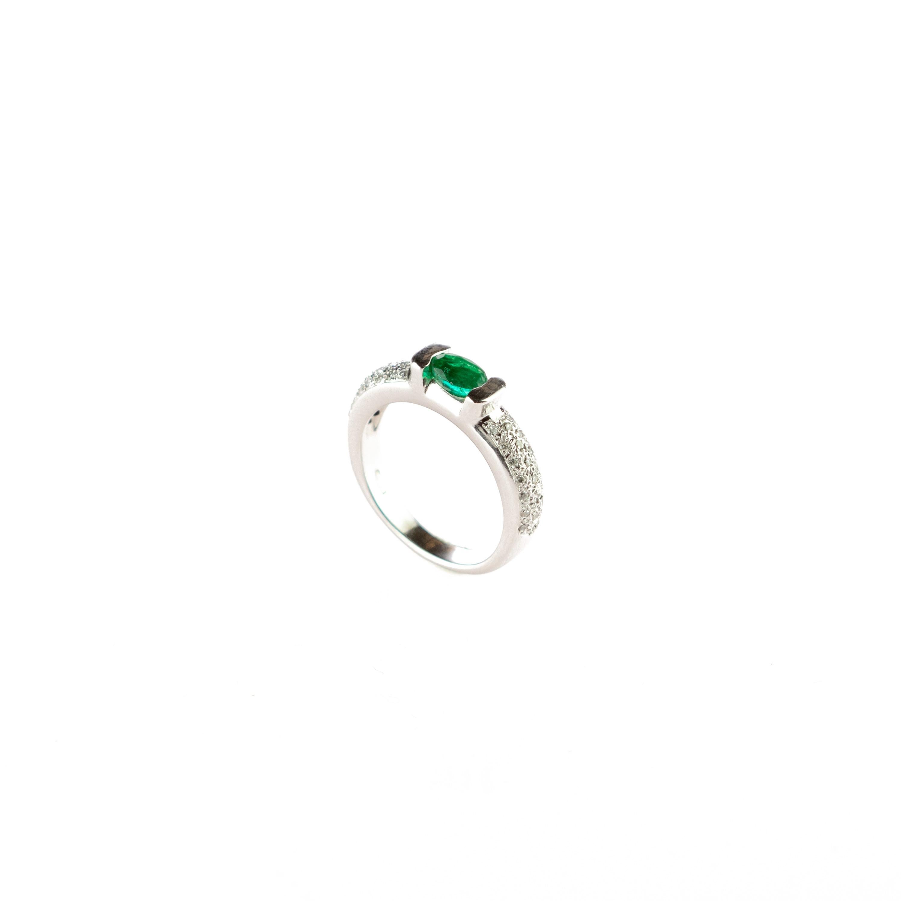 Contemporary Intini Jewels Oval Emerald Diamond 18 Karat White Gold Cocktail Solitaire Ring For Sale