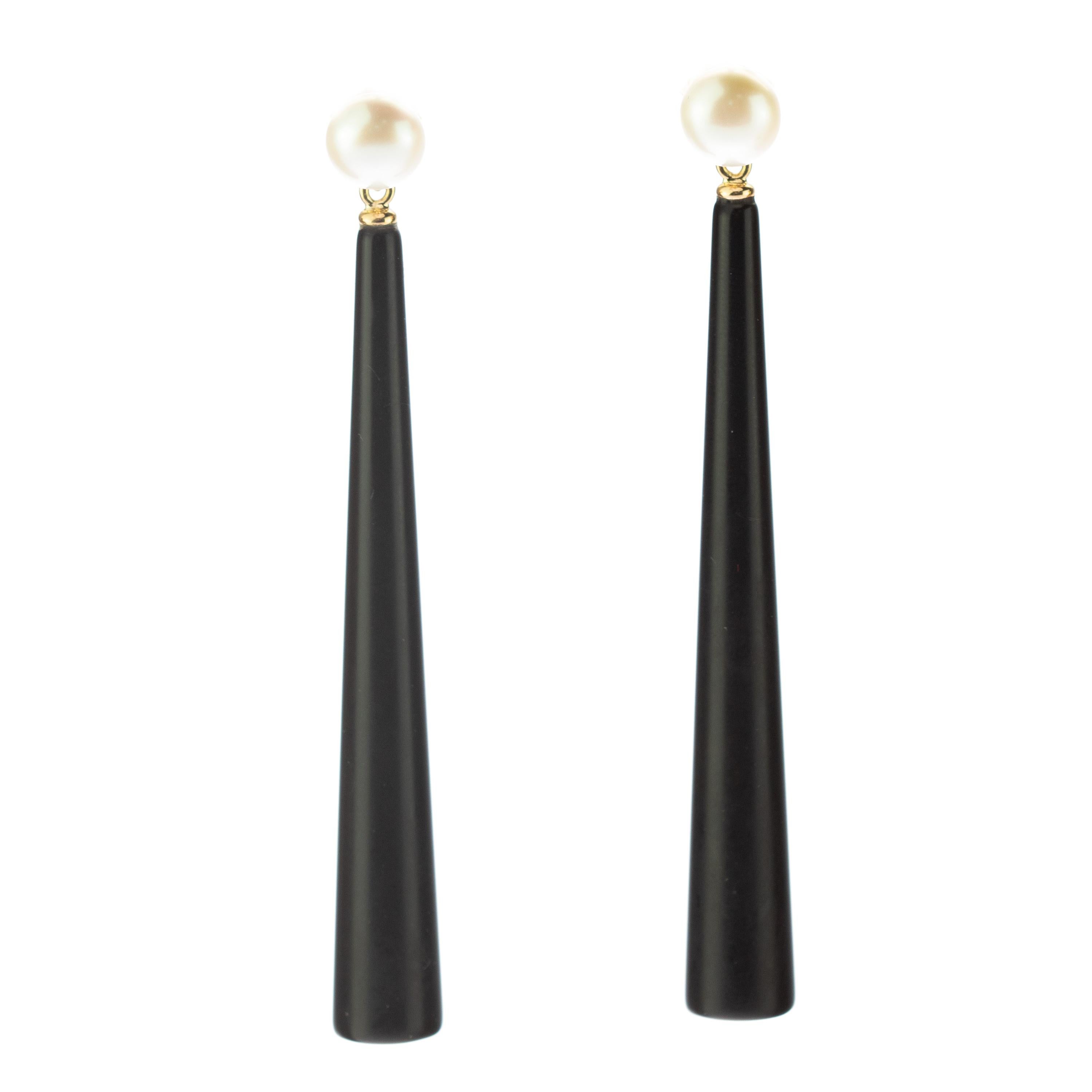 Intini Jewels Pearl Black Agate 18 Karat Gold Bold Tear Drop Dangle Earrings For Sale 4