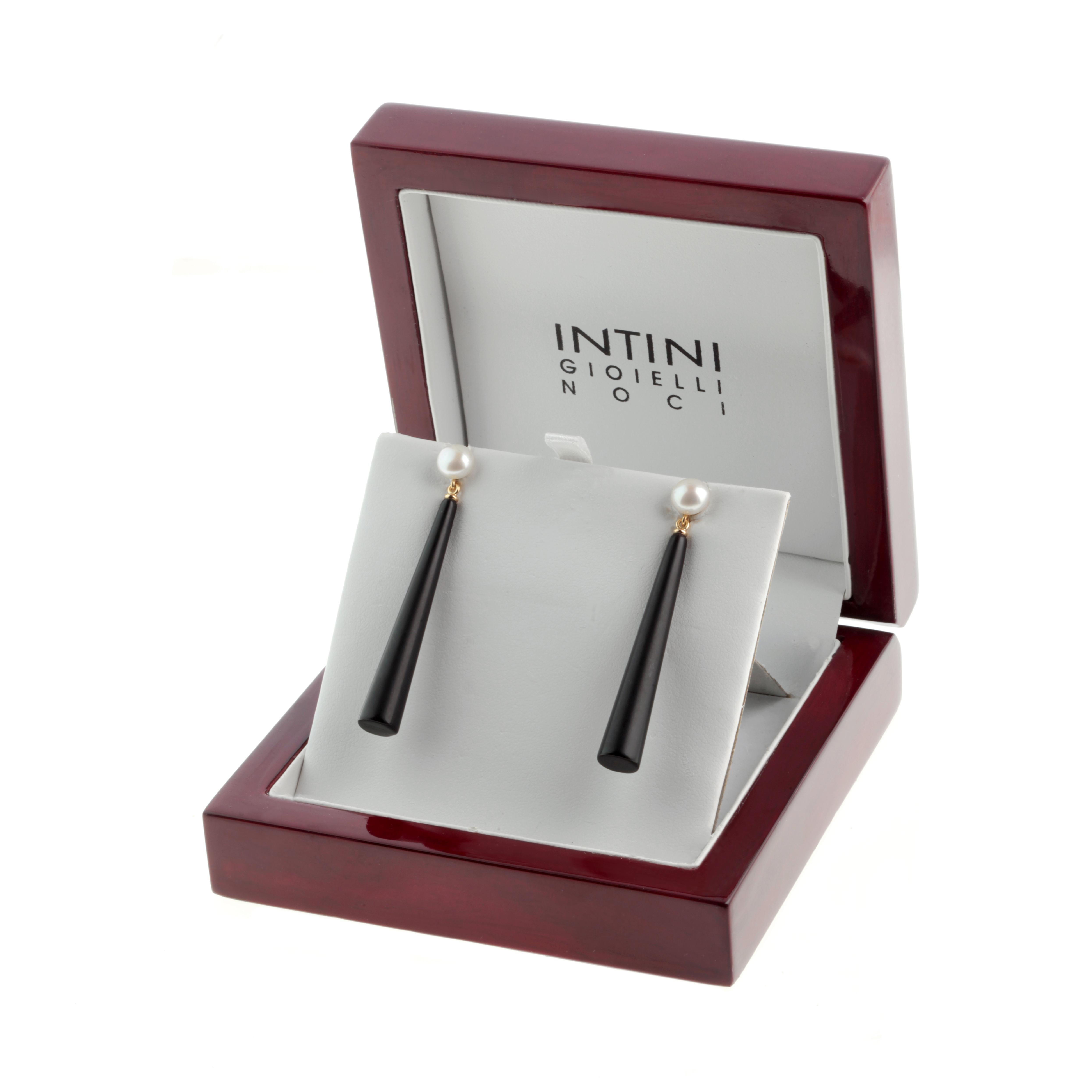 Taglio a goccia Intini Jewels Orecchini a goccia con perla e agata nera in oro 18 carati in vendita