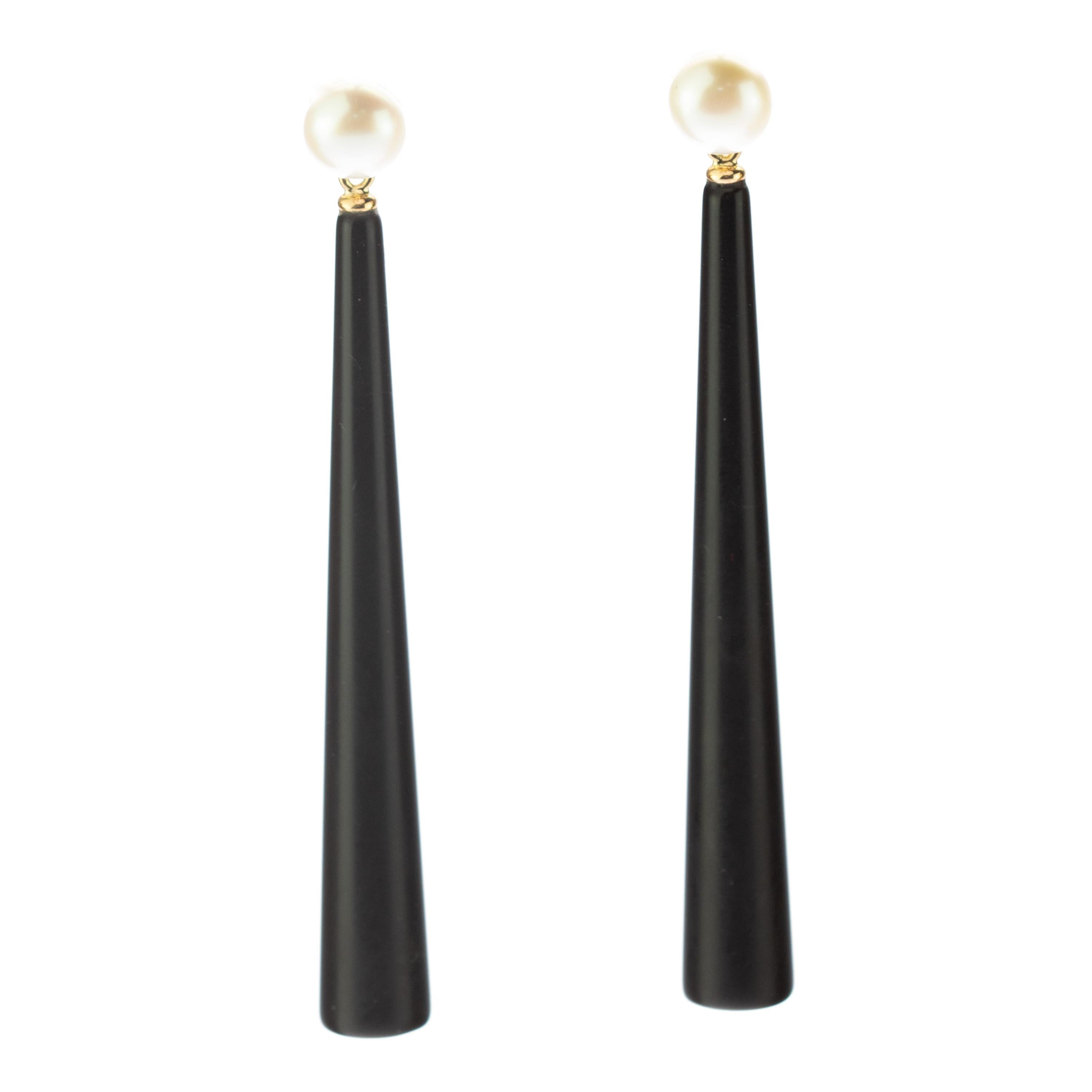 Intini Jewels Pearl Black Agate 18 Karat Gold Bold Tear Drop Dangle Earrings For Sale 2