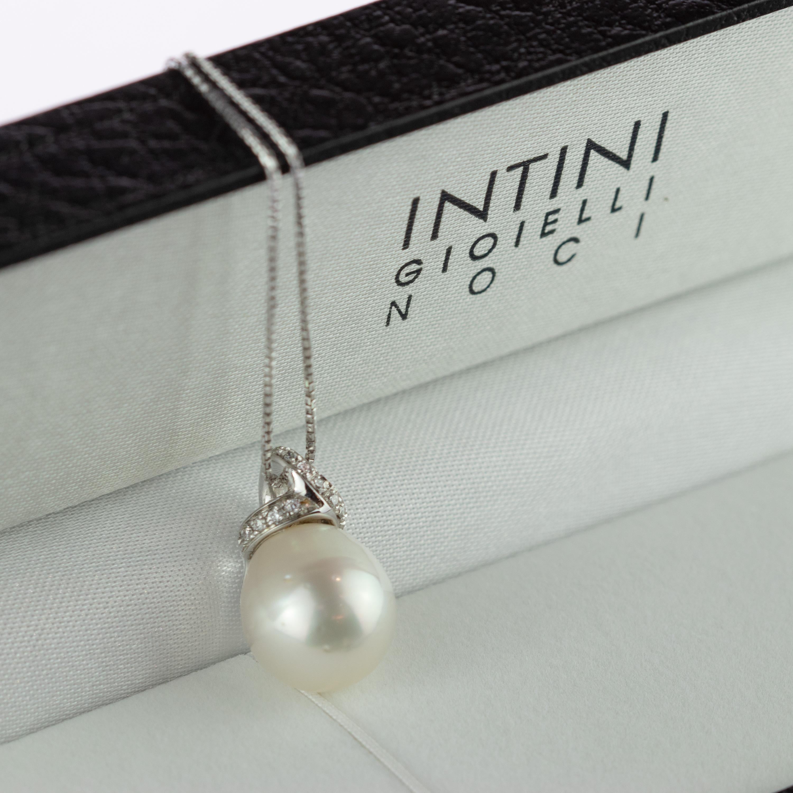 Round Cut Intini Jewels Pearl Diamond Pendant 18 Karat White Gold Crafted Chain Necklace For Sale