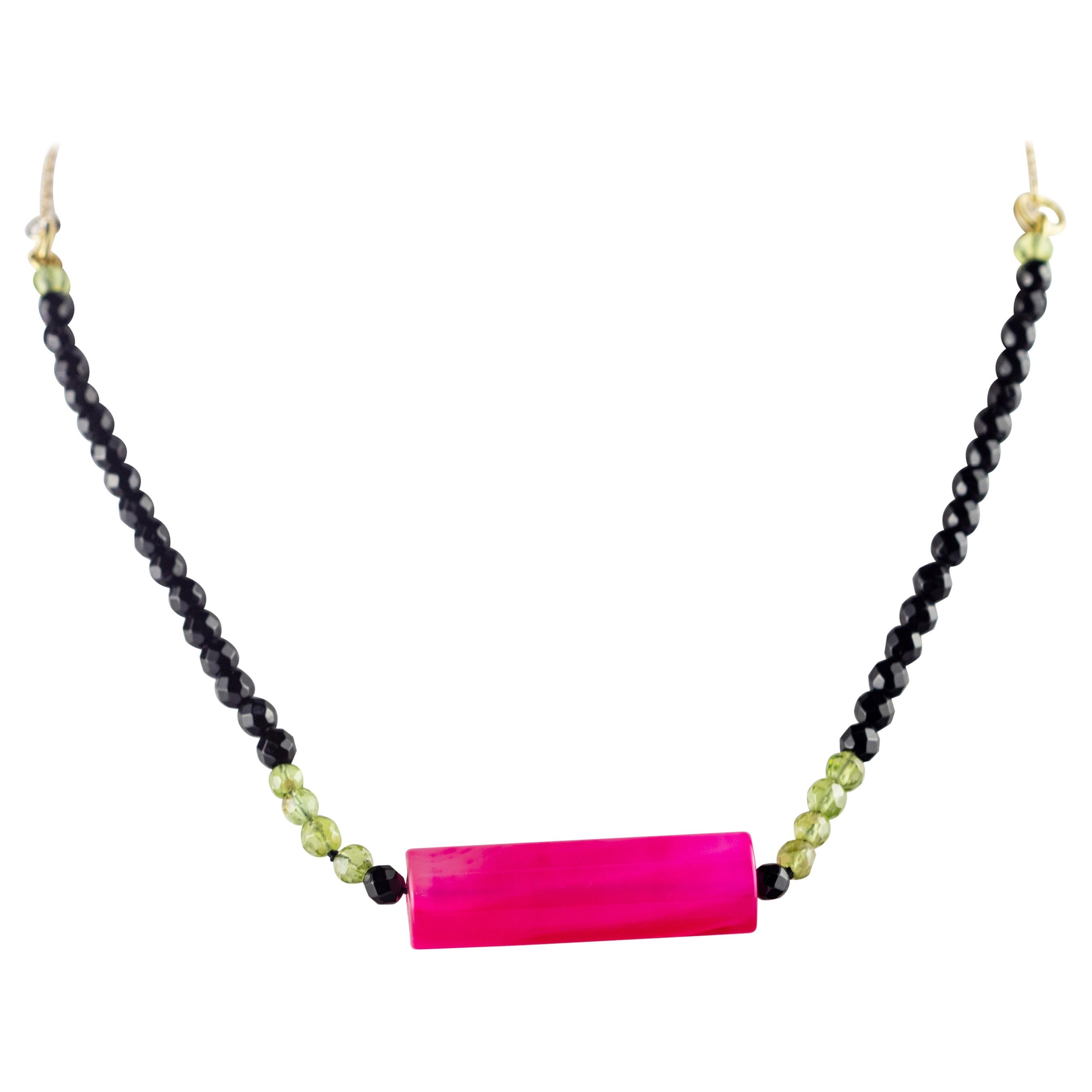 Intini Jewels Collier cocktail chic à chaîne en or jaune 14 carats avec péridots et agate