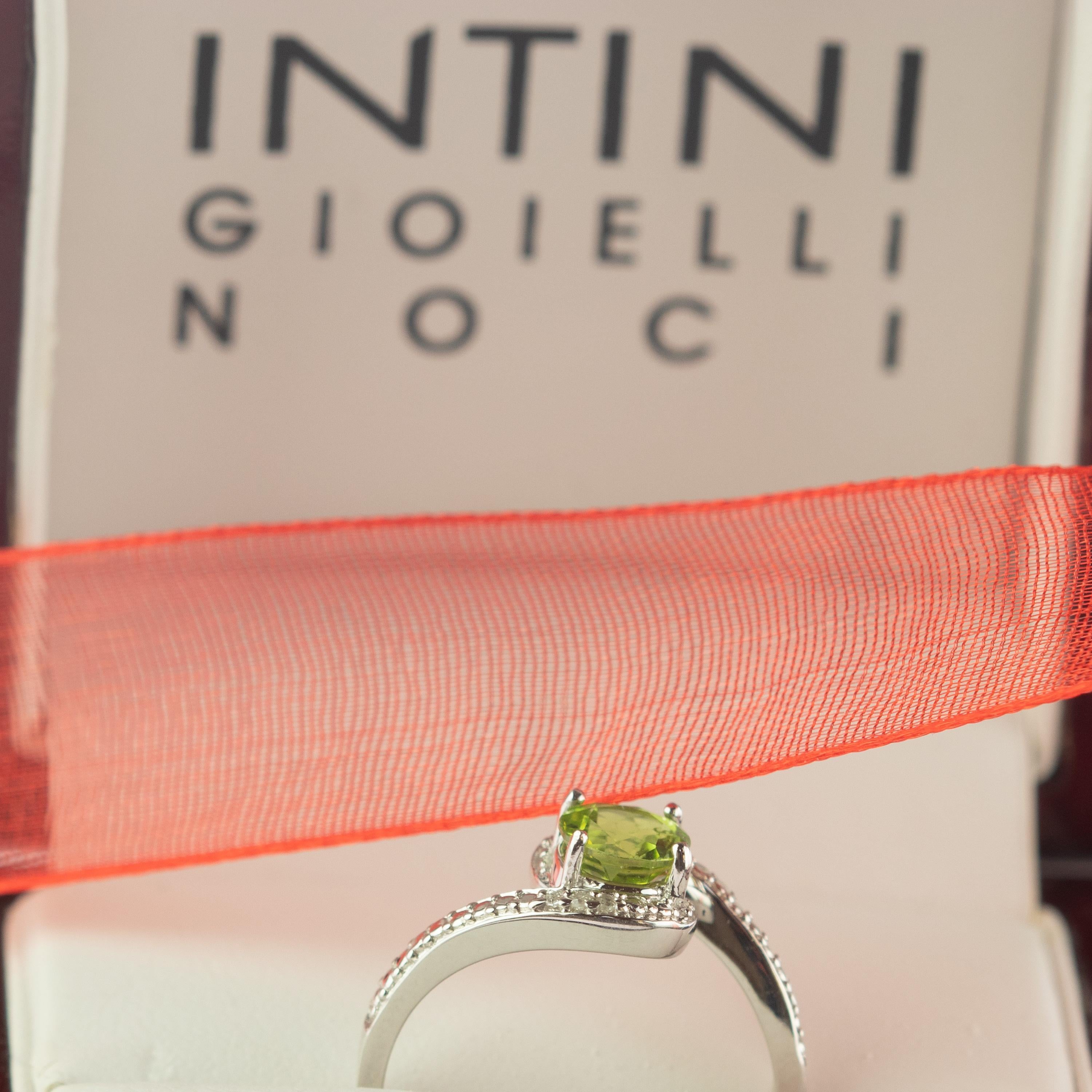 Intini Jewels Peridot Diamond 9 Karat Gold Vintage Contrarie Cocktail Italy Ring For Sale 1
