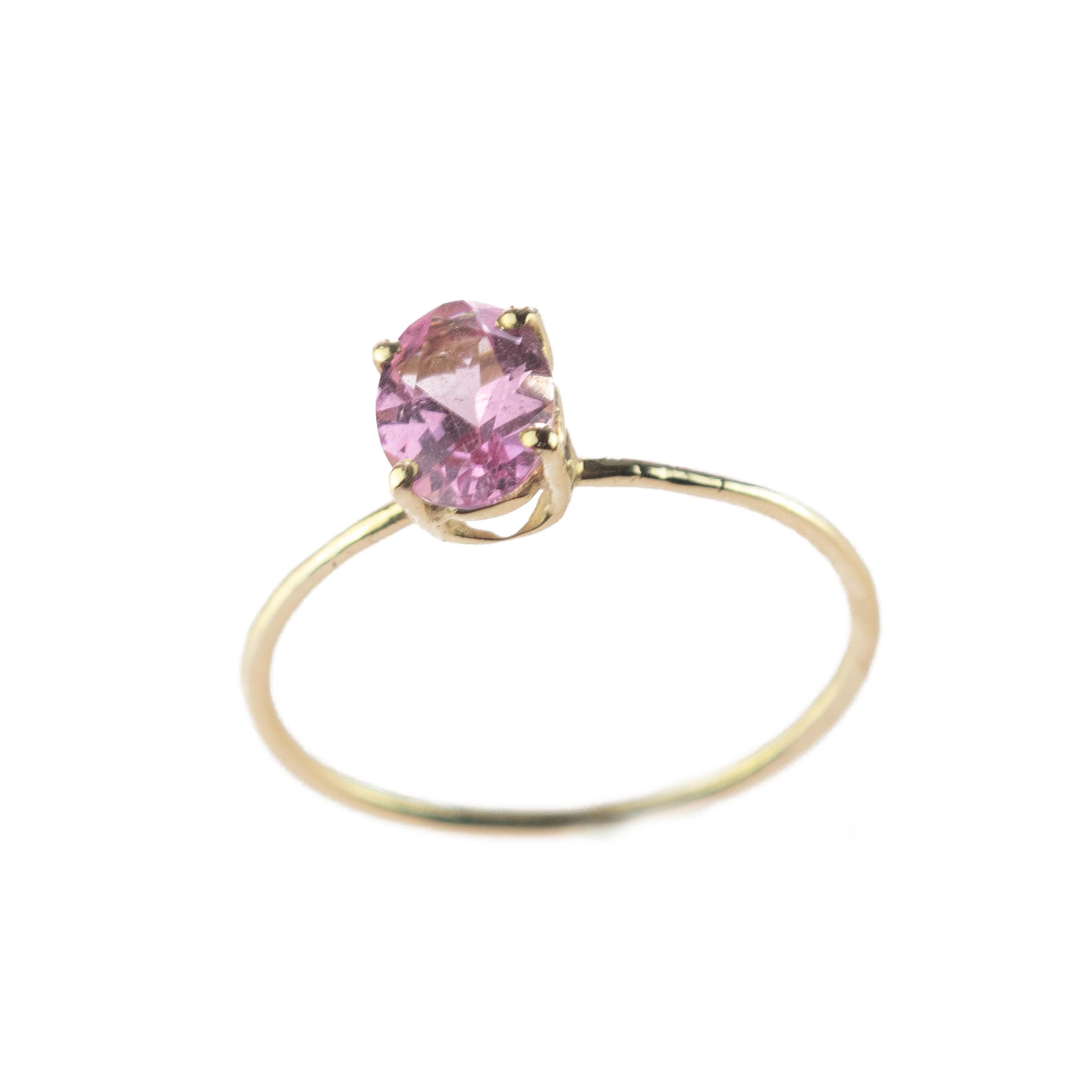 Intini Jewels Pink Oval Tourmaline 9 Karat Yellow Gold Cocktail Handmade Ring For Sale 3