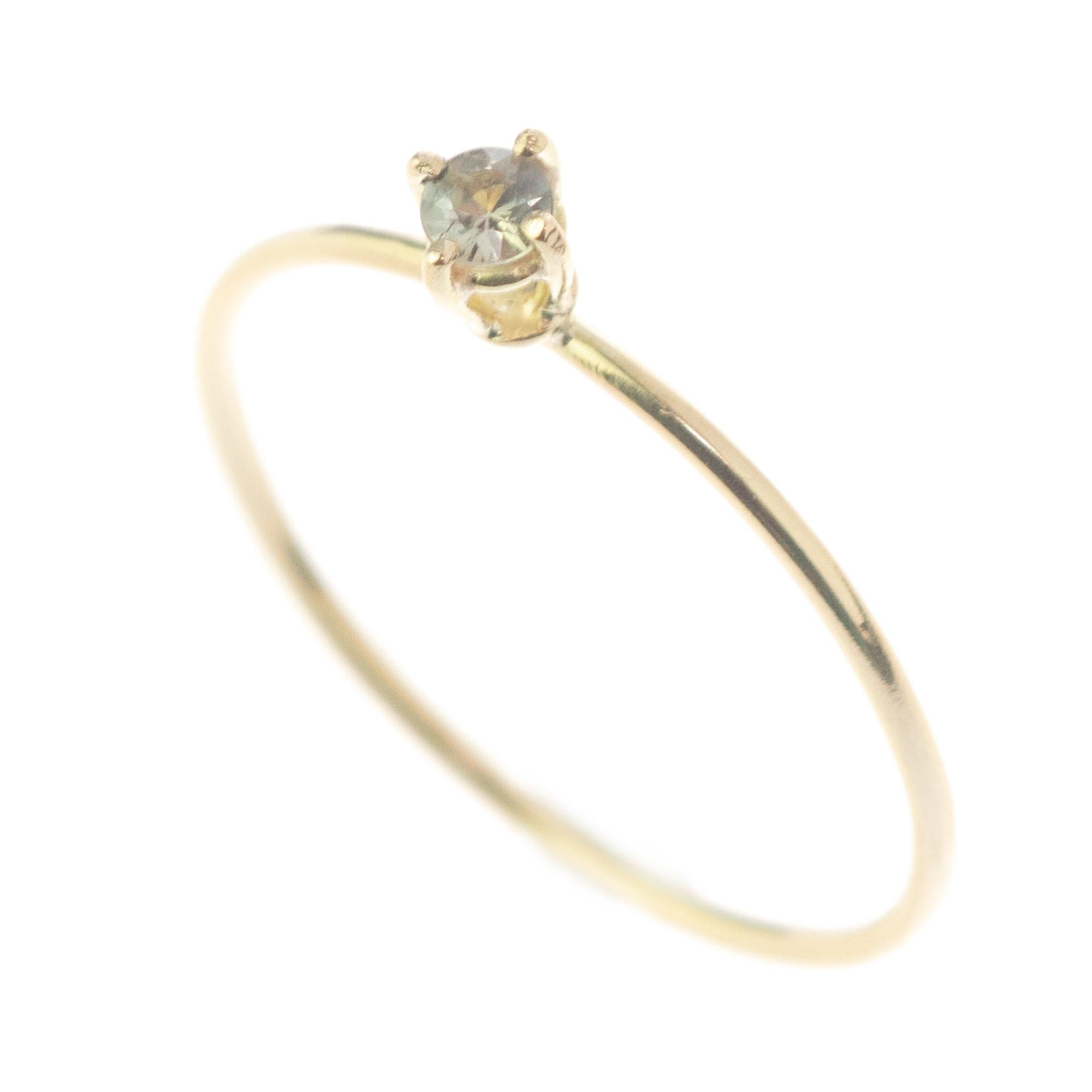 Women's Intini Jewels Pink Sapphire 18 Karat Gold Band Handmade Modern Chic Boho Ring For Sale