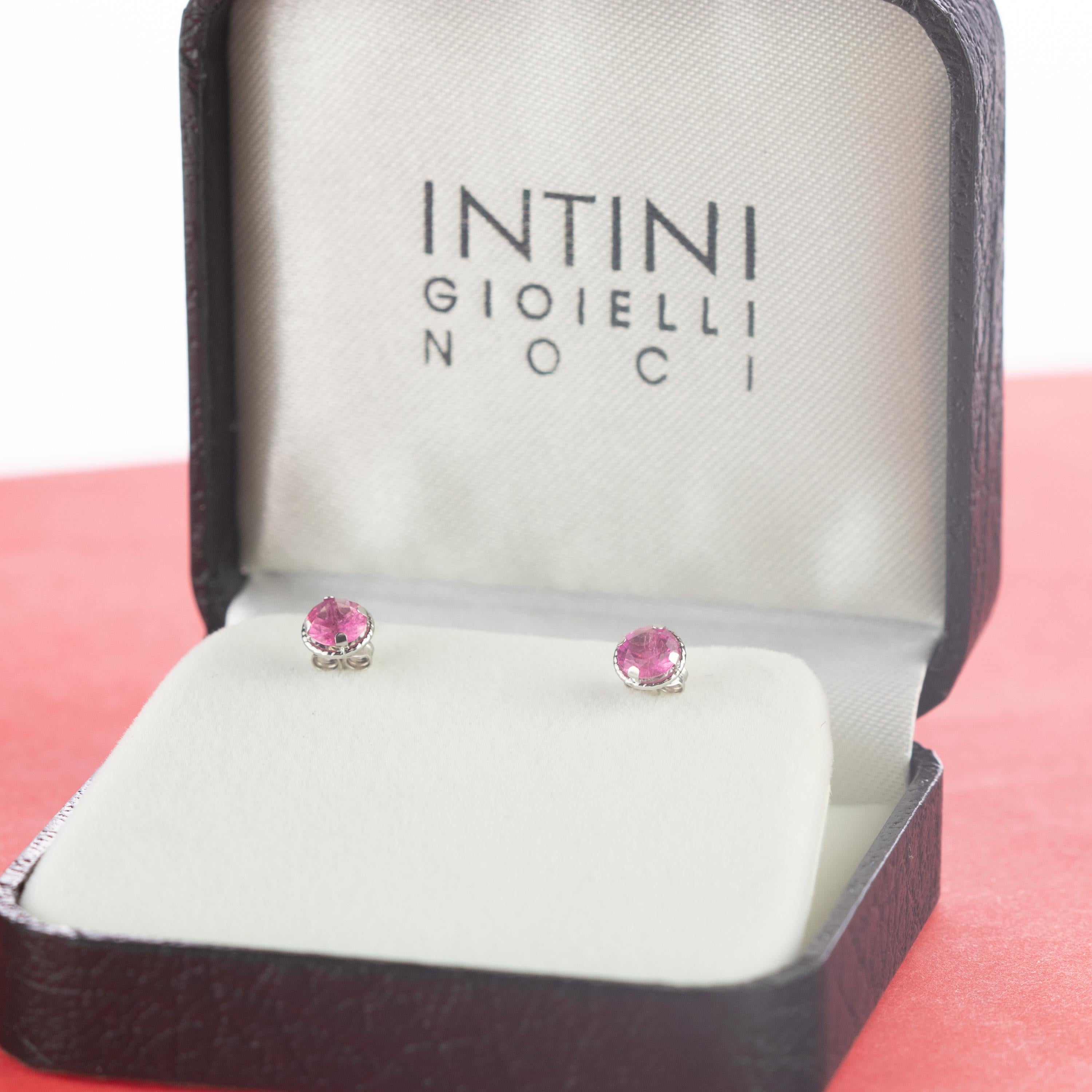 Ohrstecker aus 18 Karat Weißgold mit rosa Turmalin und Brillanten von Intini Jewels im Angebot 1