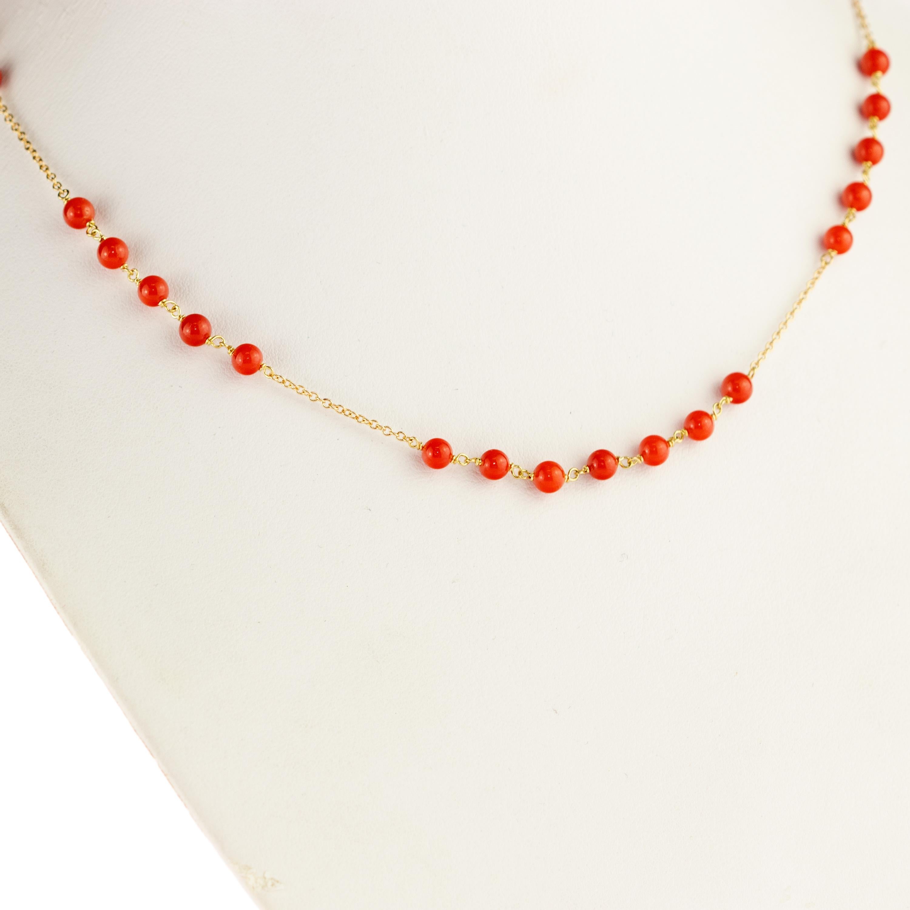 Intini Jewels Red Coral Spheres 18 Karat Yellow Gold Chain Cocktail Necklace In New Condition For Sale In Milano, IT