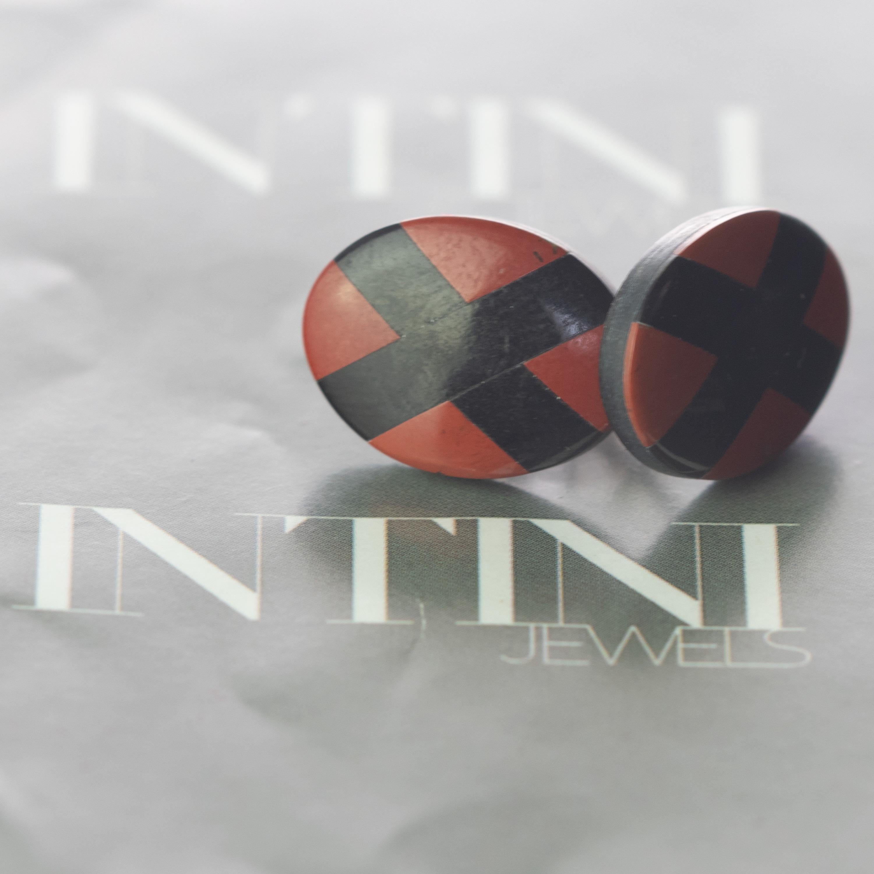 Retro Intini Jewels Red Jasper 9 Karat Gold Stud Oval Black Cross Modern Earrings For Sale