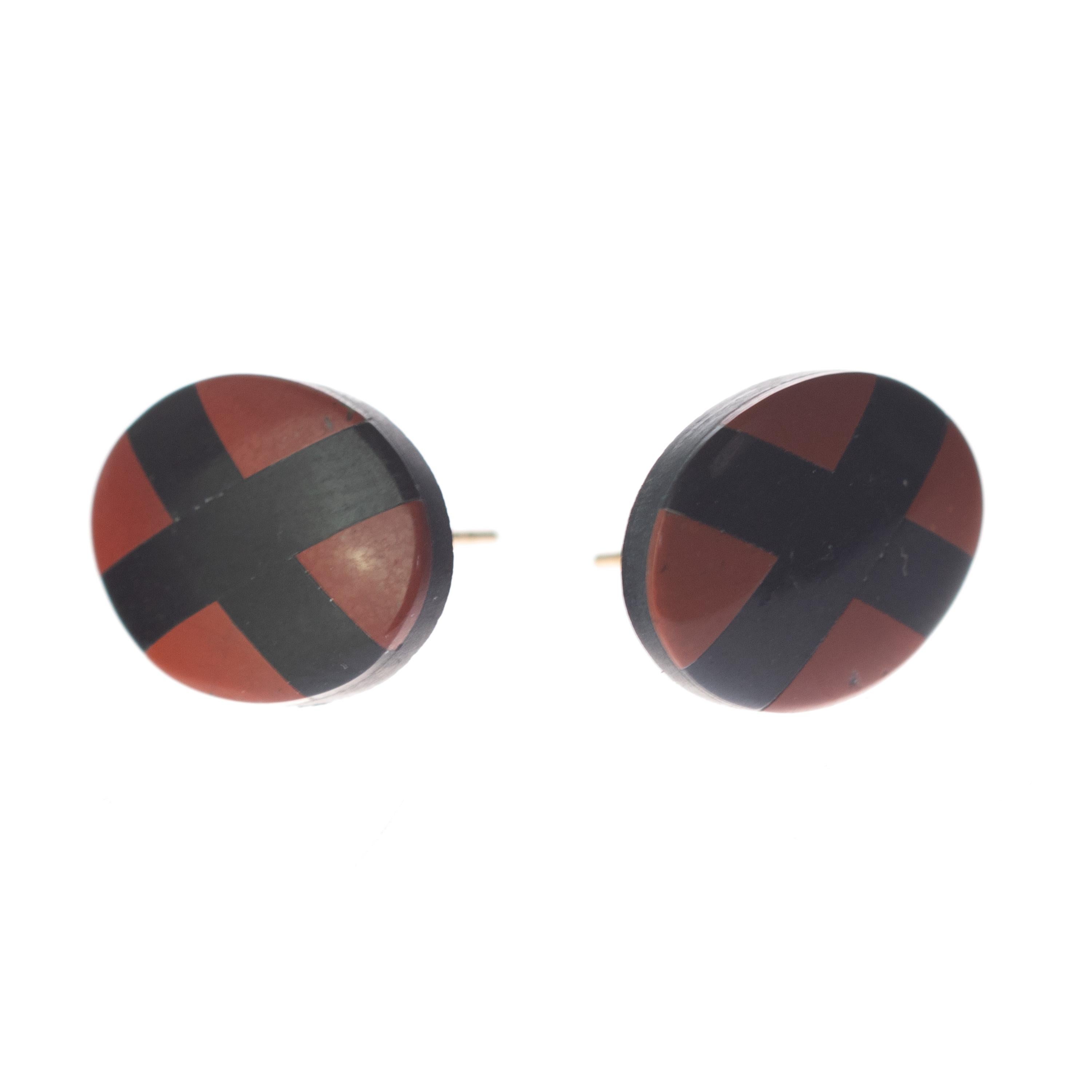 Intini Jewels Red Jasper 9 Karat Gold Stud Oval Black Cross Modern Earrings In New Condition For Sale In Milano, IT