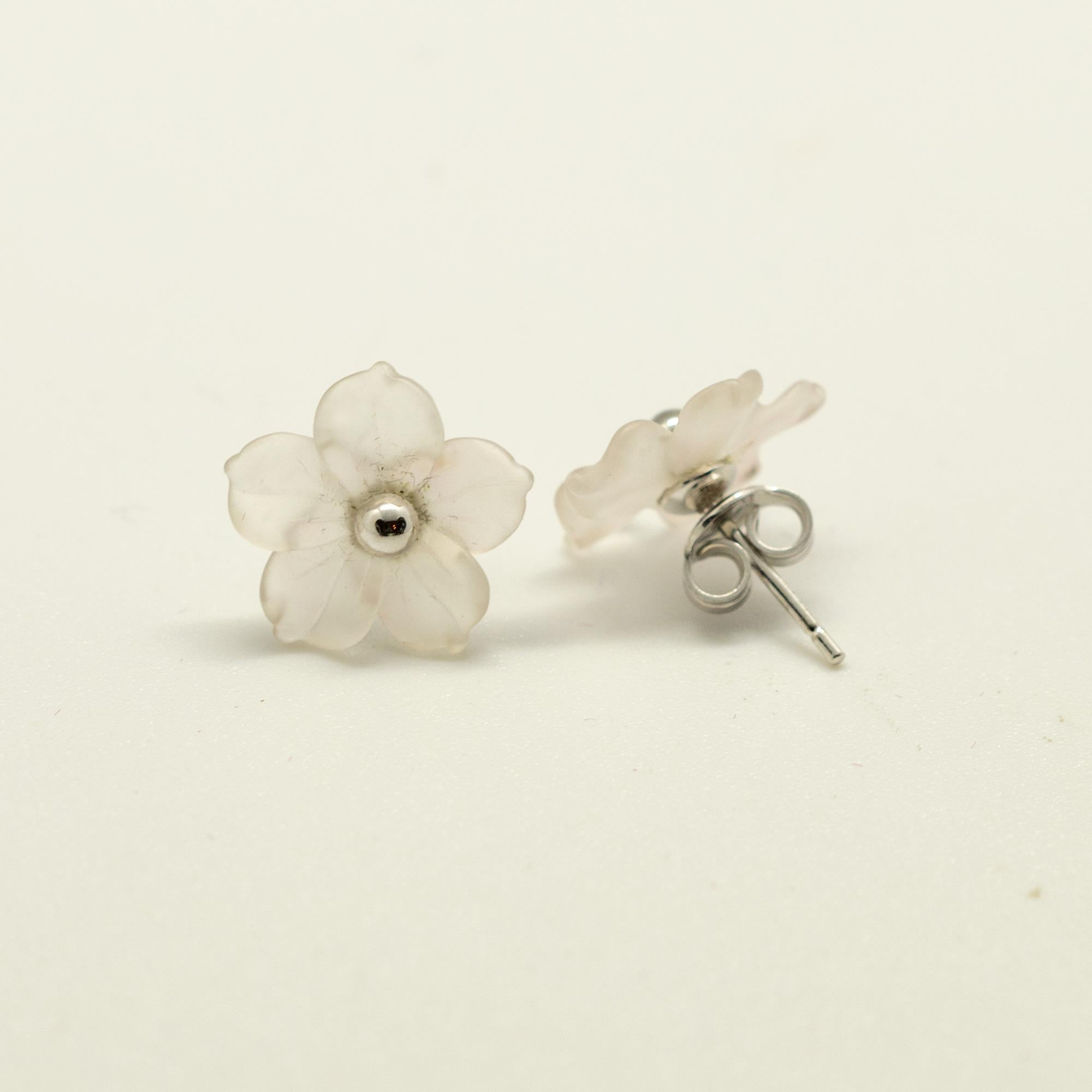 Arts and Crafts Intini Jewels Rock Crystal Carved Flower Stud White Gold Crafted Girl Earrings For Sale