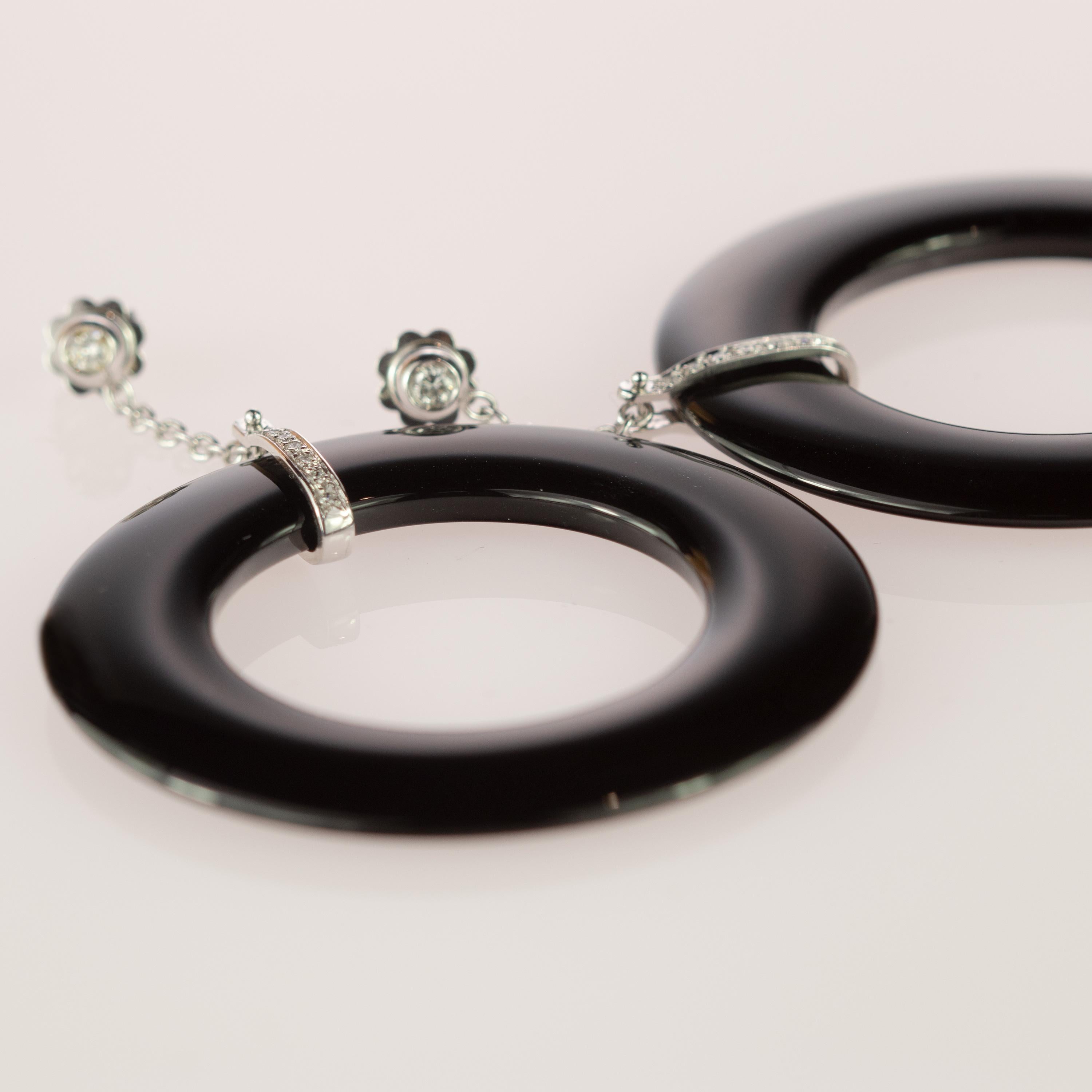 Round Diamond Stud Black Agate Donut 18 Karat Gold Drop Earrings In New Condition For Sale In Milano, IT