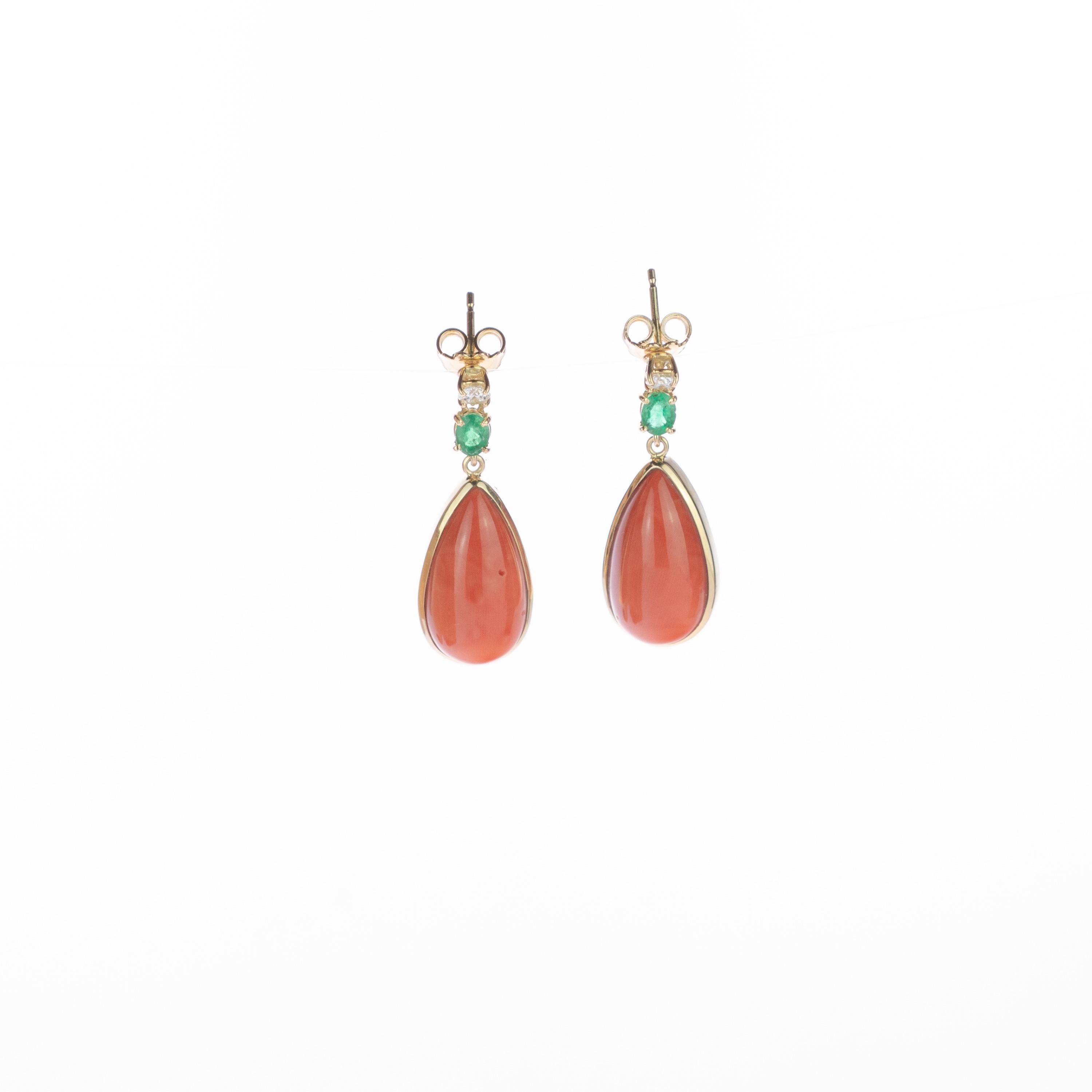 Artisan Intini Jewels Salmon Coral Tear Emerald Diamond 18 Karat Gold Chic Drop Earrings For Sale