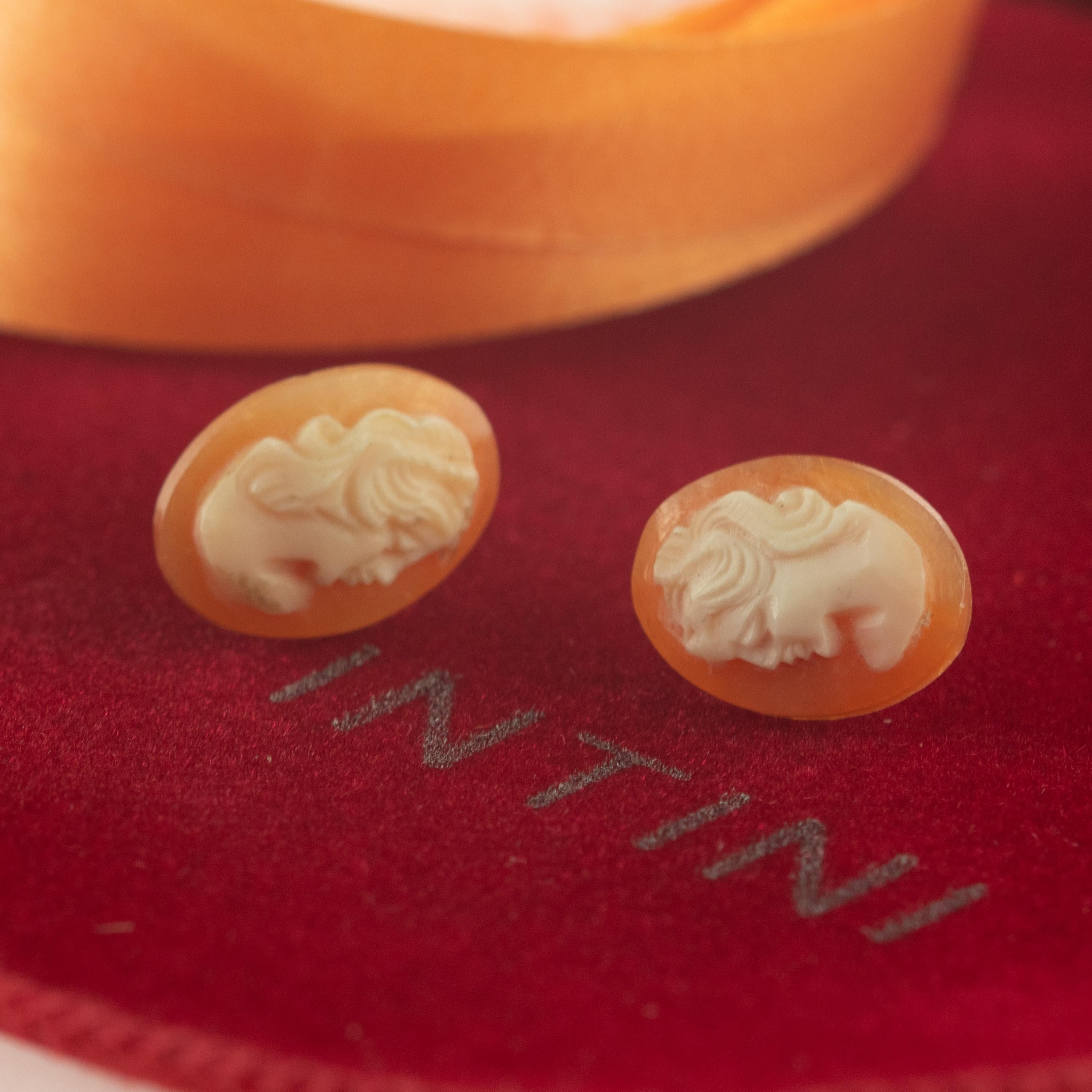 Intini Jewels - Orecchini da cocktail chic con conchiglia sardonica Cammeo in oro 18 carati In condizioni Nuovo in vendita a Milano, IT