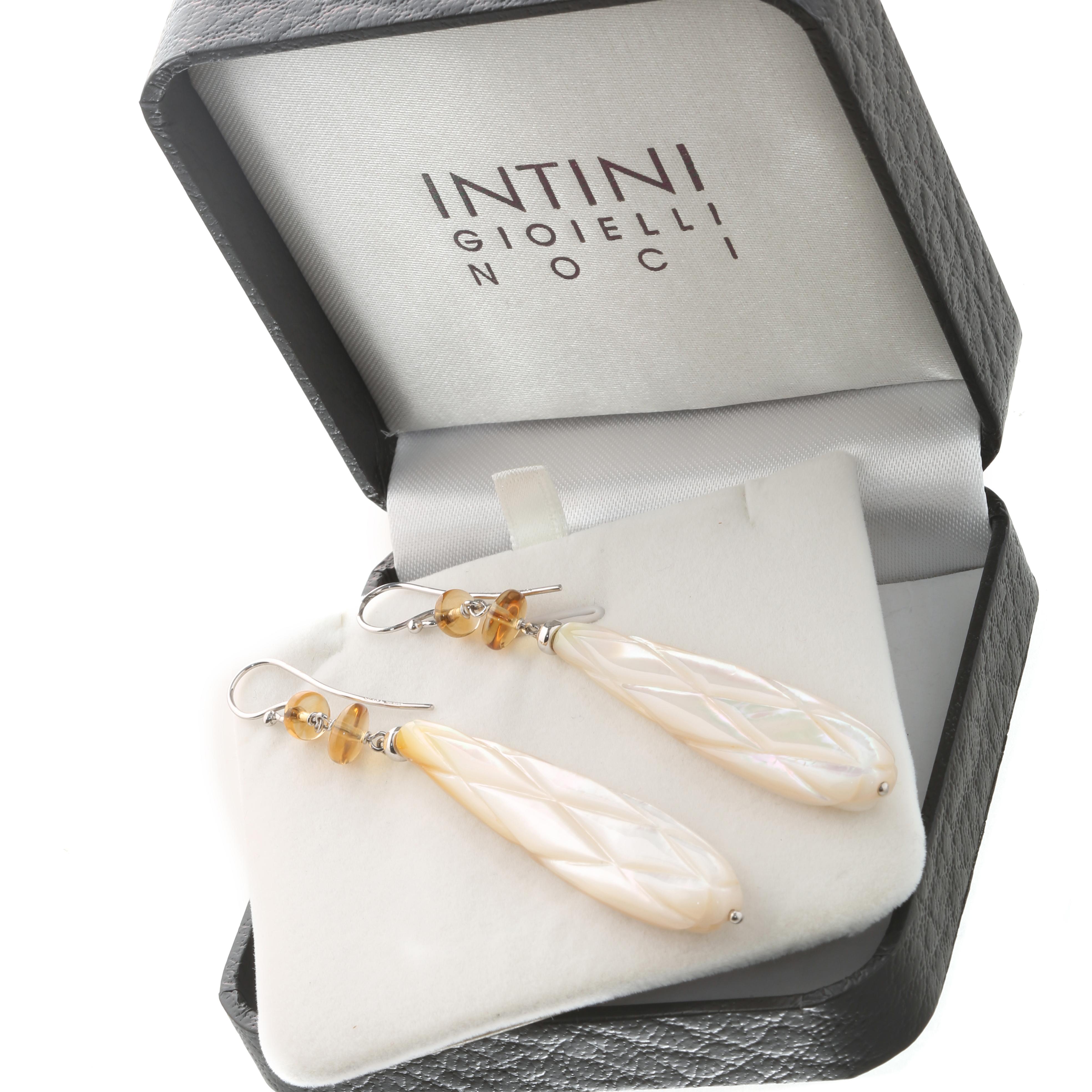 Moderno Intini Jewels Orecchini in argento Sterling Madreperla Quarzo Citrino Chic Deco in vendita