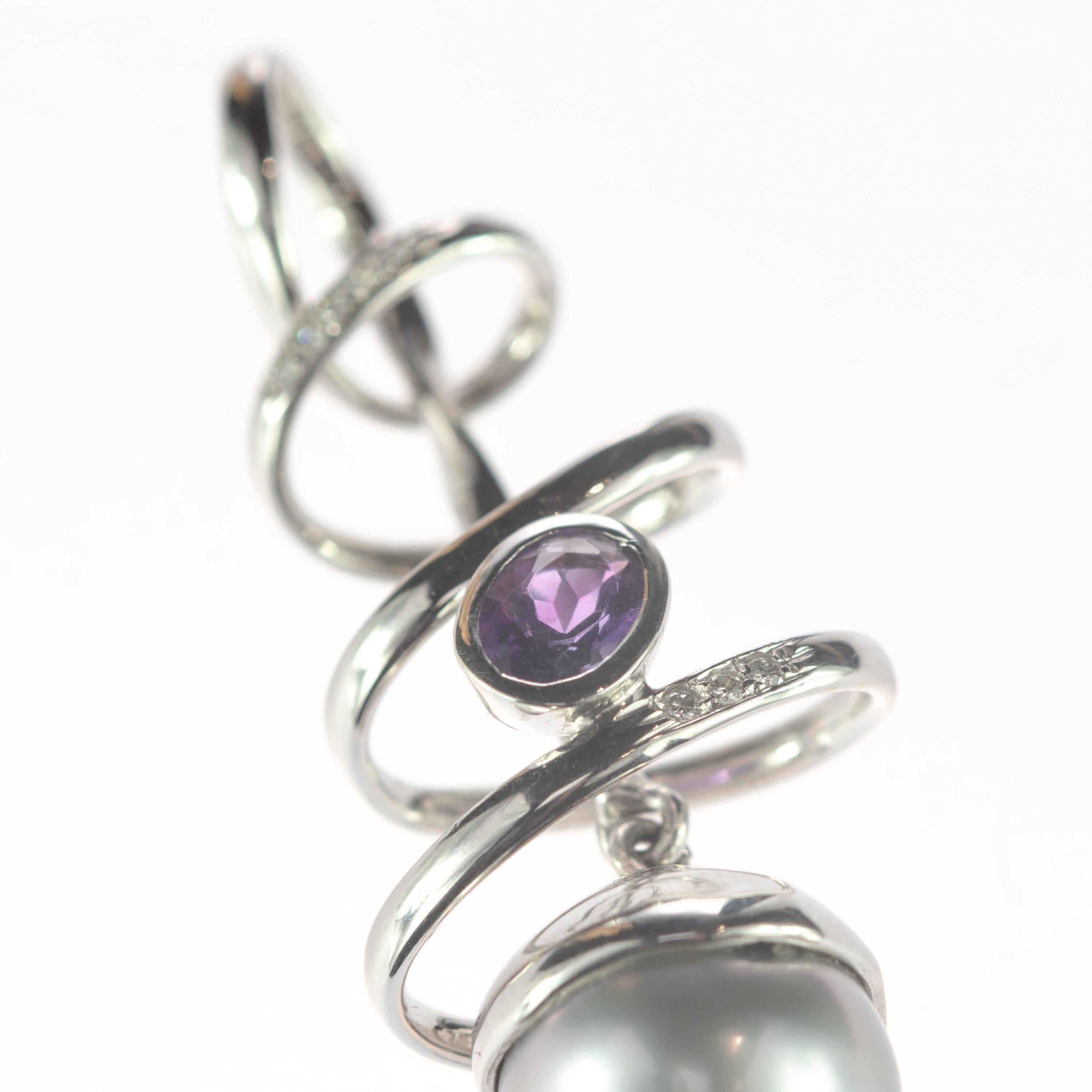 Intini Jewels Pendentif en forme de spirale en or blanc 18 carats avec perle de Tahiti et améthyste en vente 2
