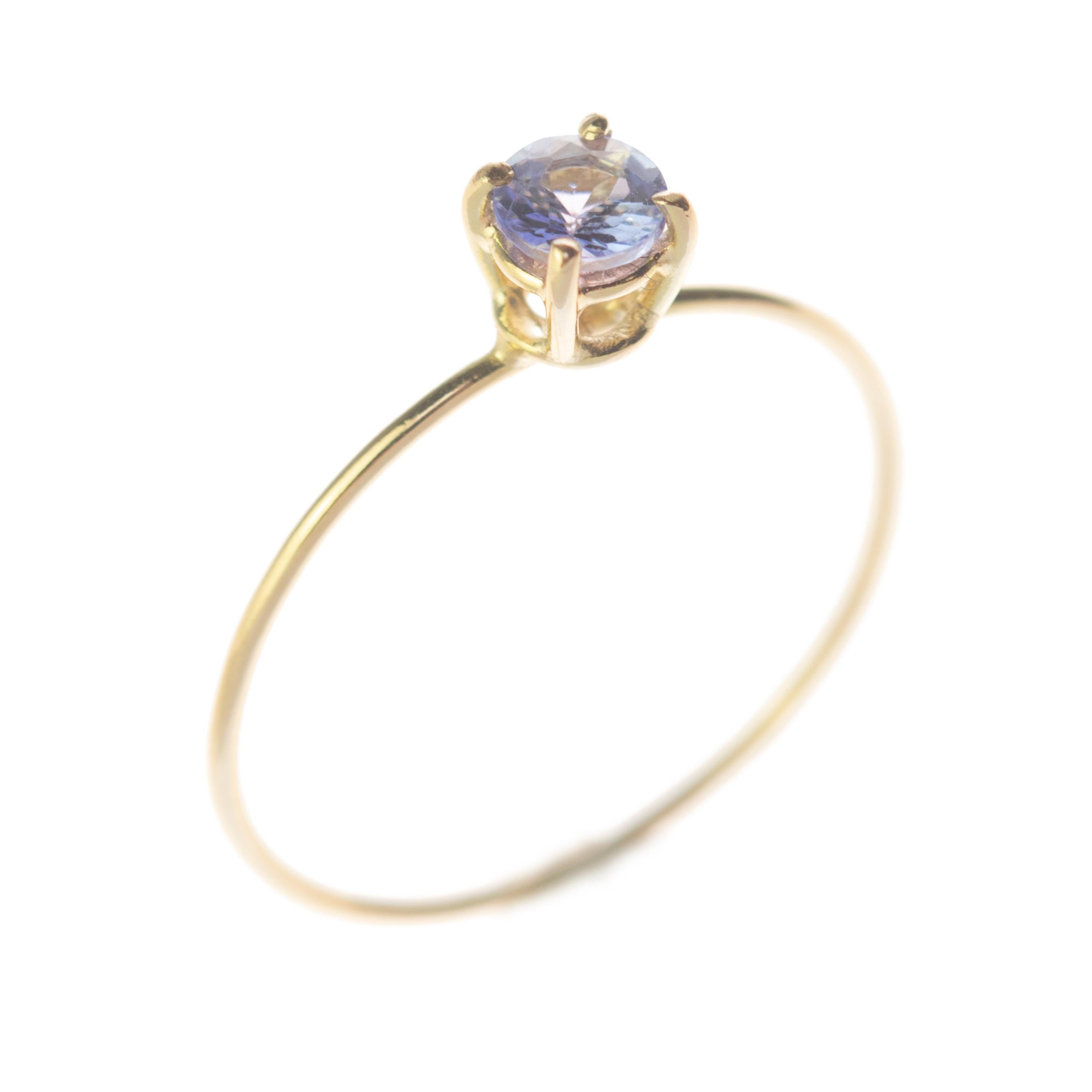 Intini Jewels Tanzanite 18 Karat Gold Band Handmade Delicate Modern Chic Ring For Sale 1