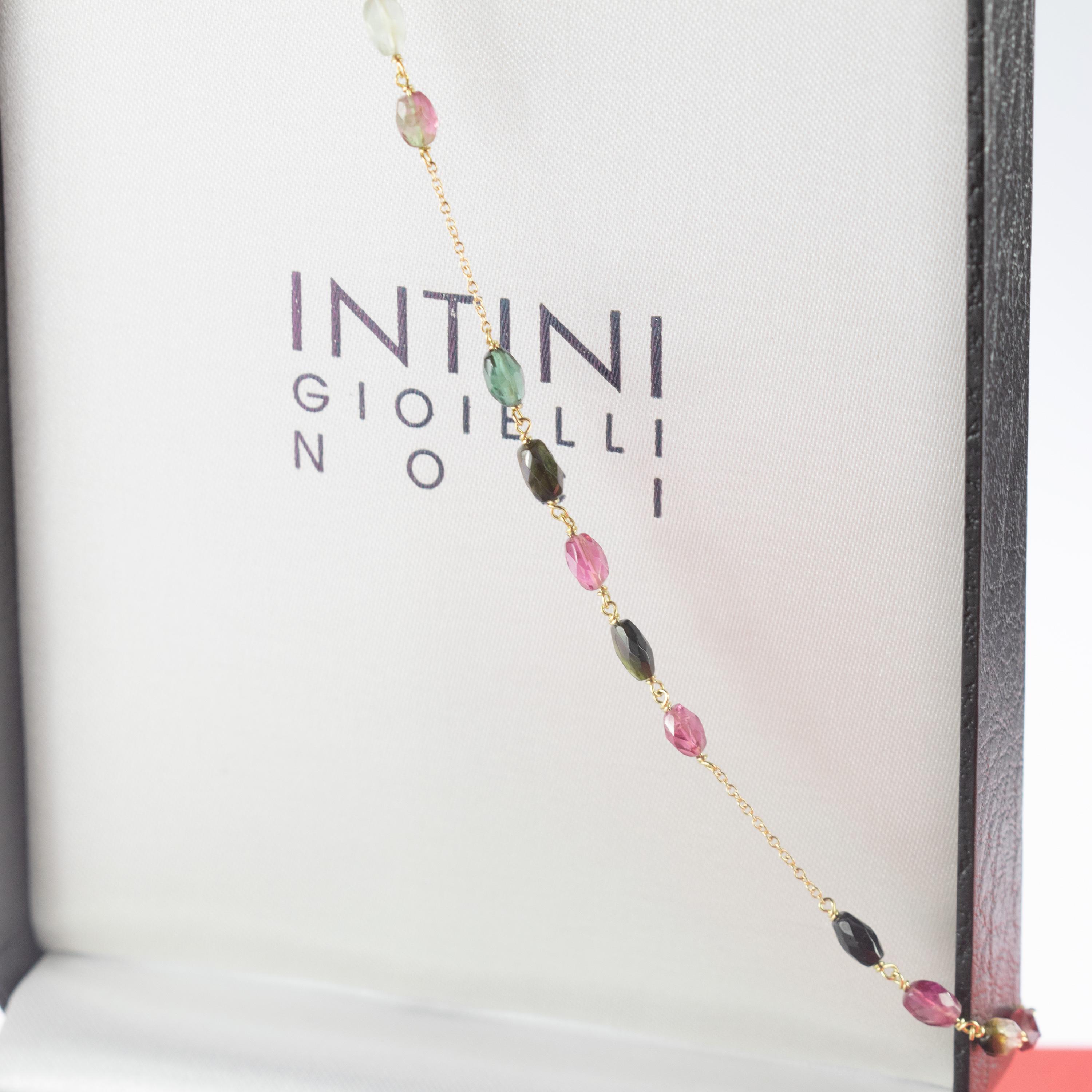 Intini Jewels Turmalina Ovalada Cadena de Oro Colorido Arco Iris Chic Collar en Nuevo estado para la venta en Milano, IT
