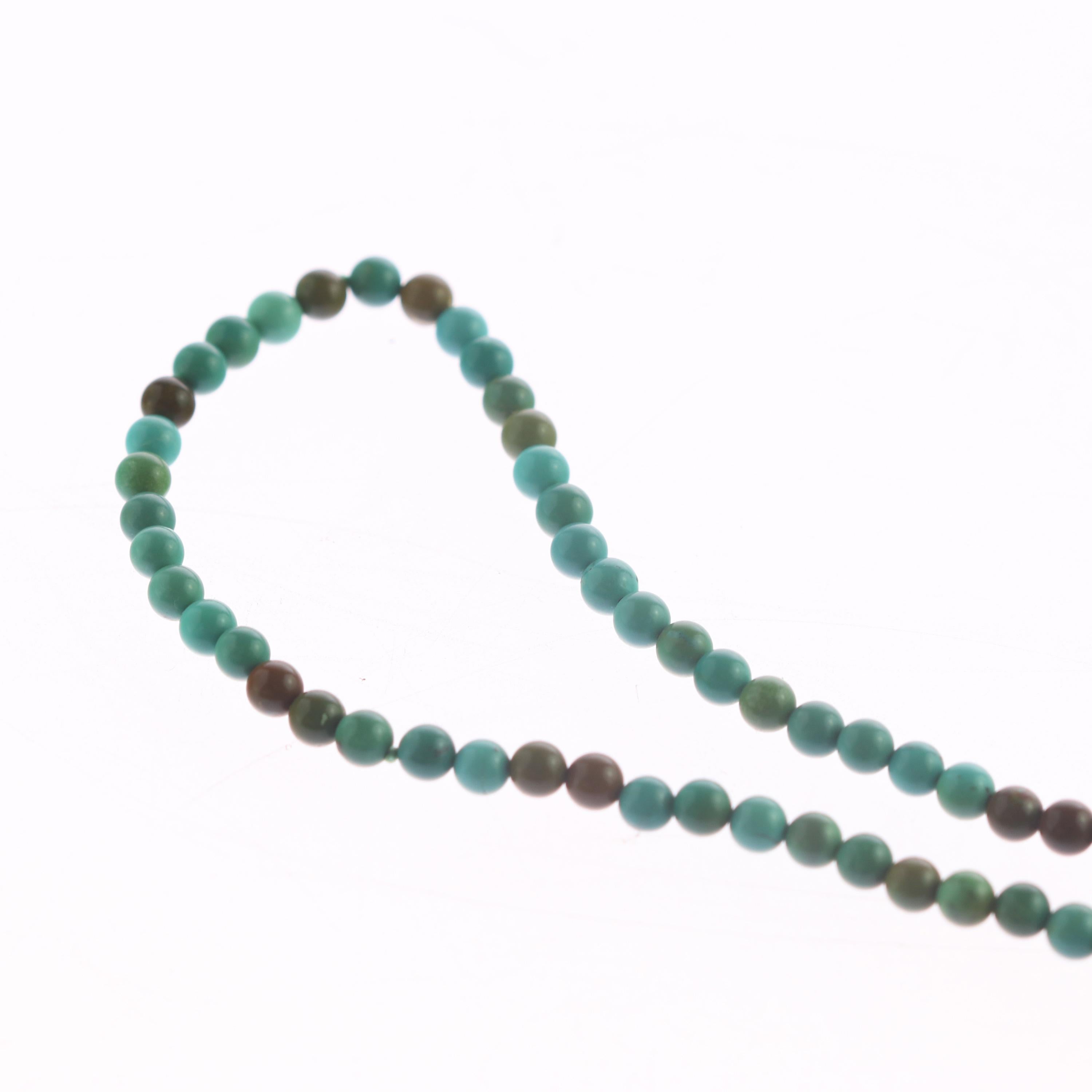 Intini Jewels Collier ras de cou masque en perles turquoise avec lanières et masque, fait à la main en vente 6