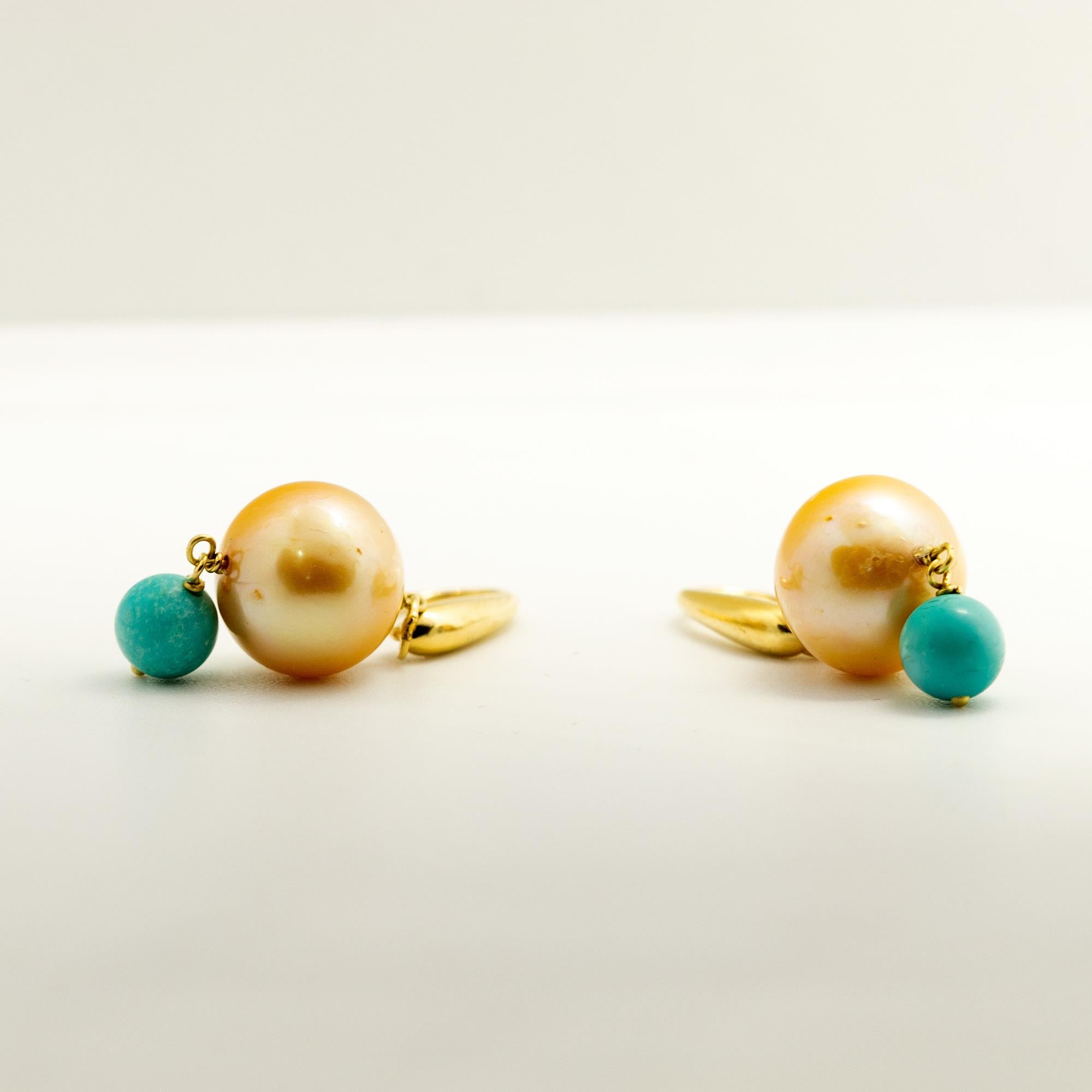 Intini Jewels Pendants d'oreilles en or jaune 18 carats avec turquoises et perles dorées des mers du Sud Neuf - En vente à Milano, IT