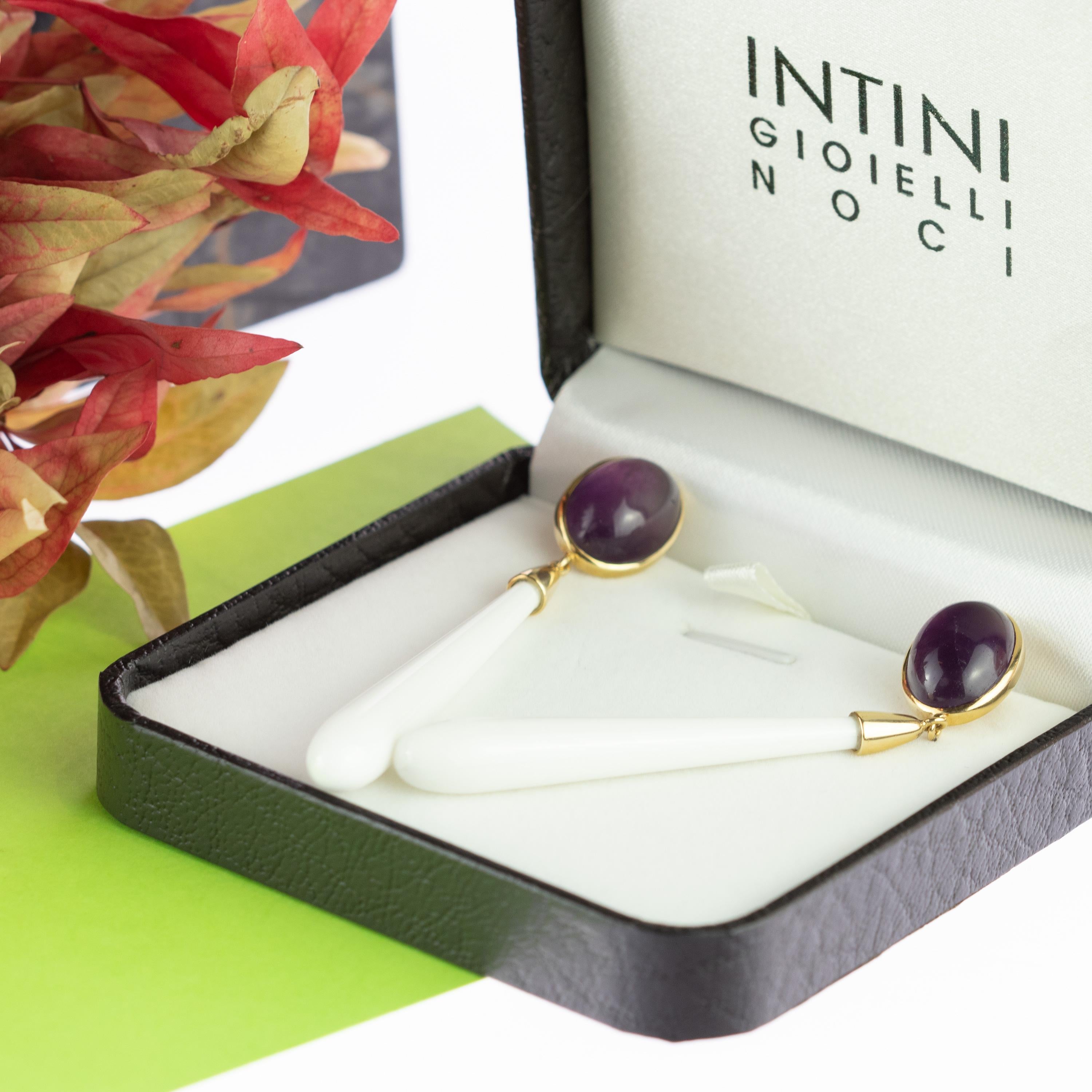 Taglio proiettile Intini Jewels Orecchini con Agata Bianca e Ametista a Goccia Lunga in Oro 18 Karati in vendita